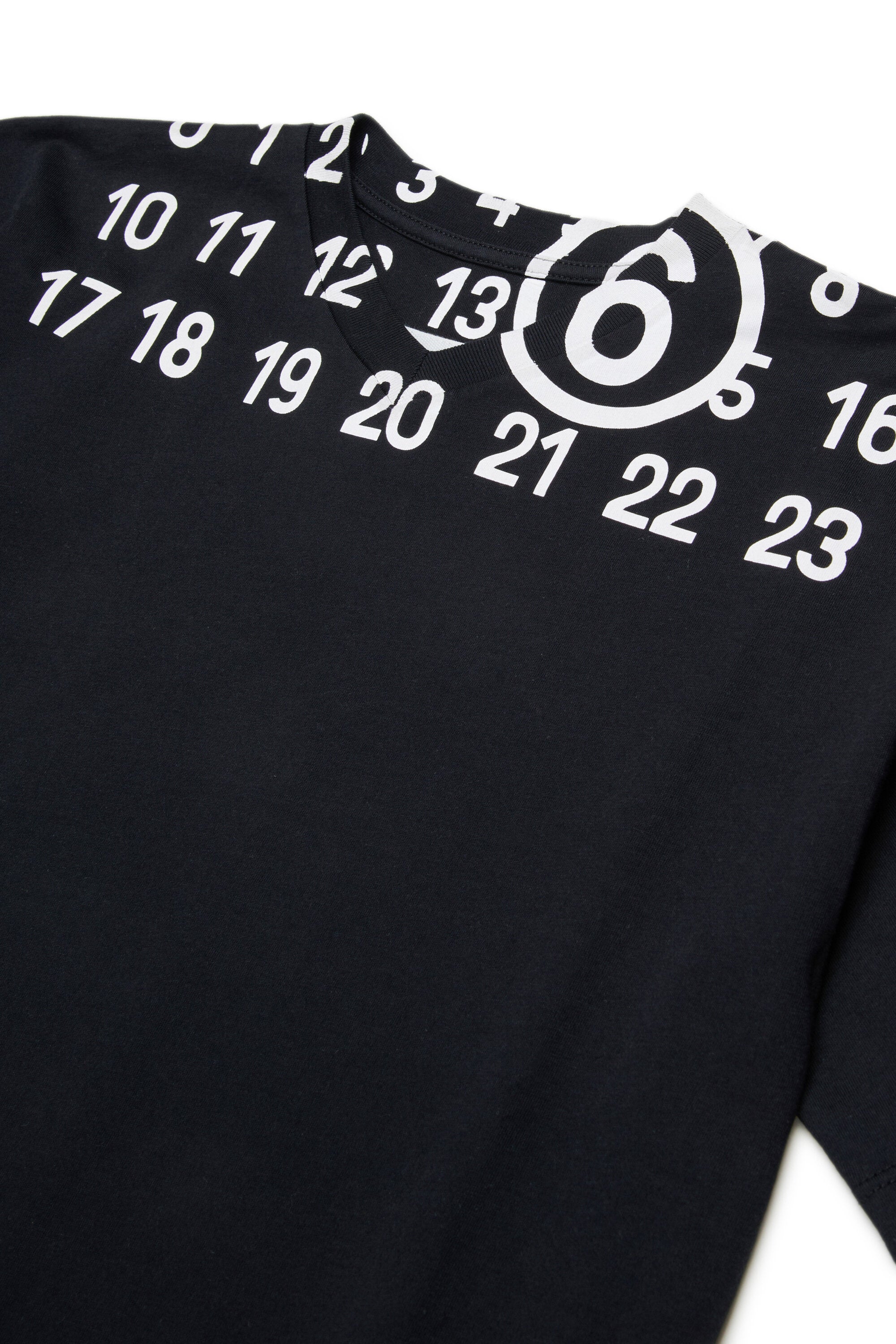 T-shirt with numeric logo