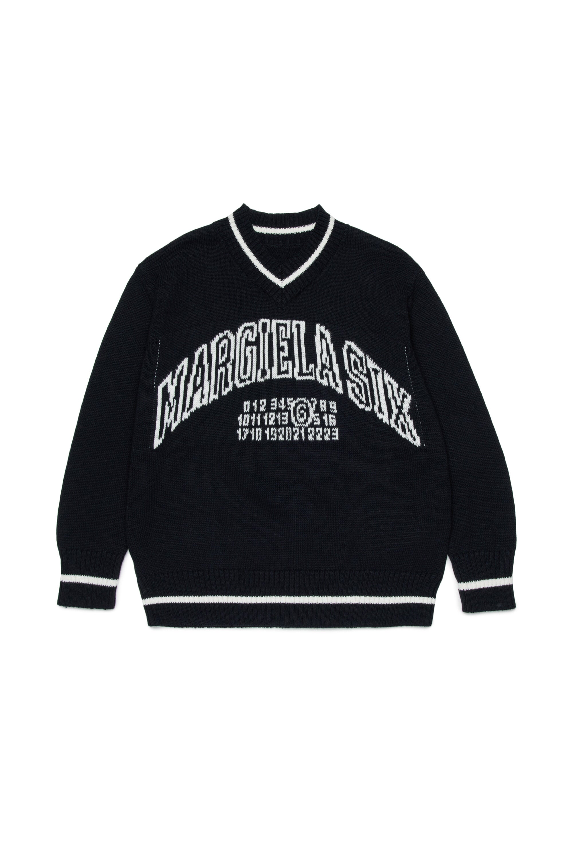 V-neck pullover with logo