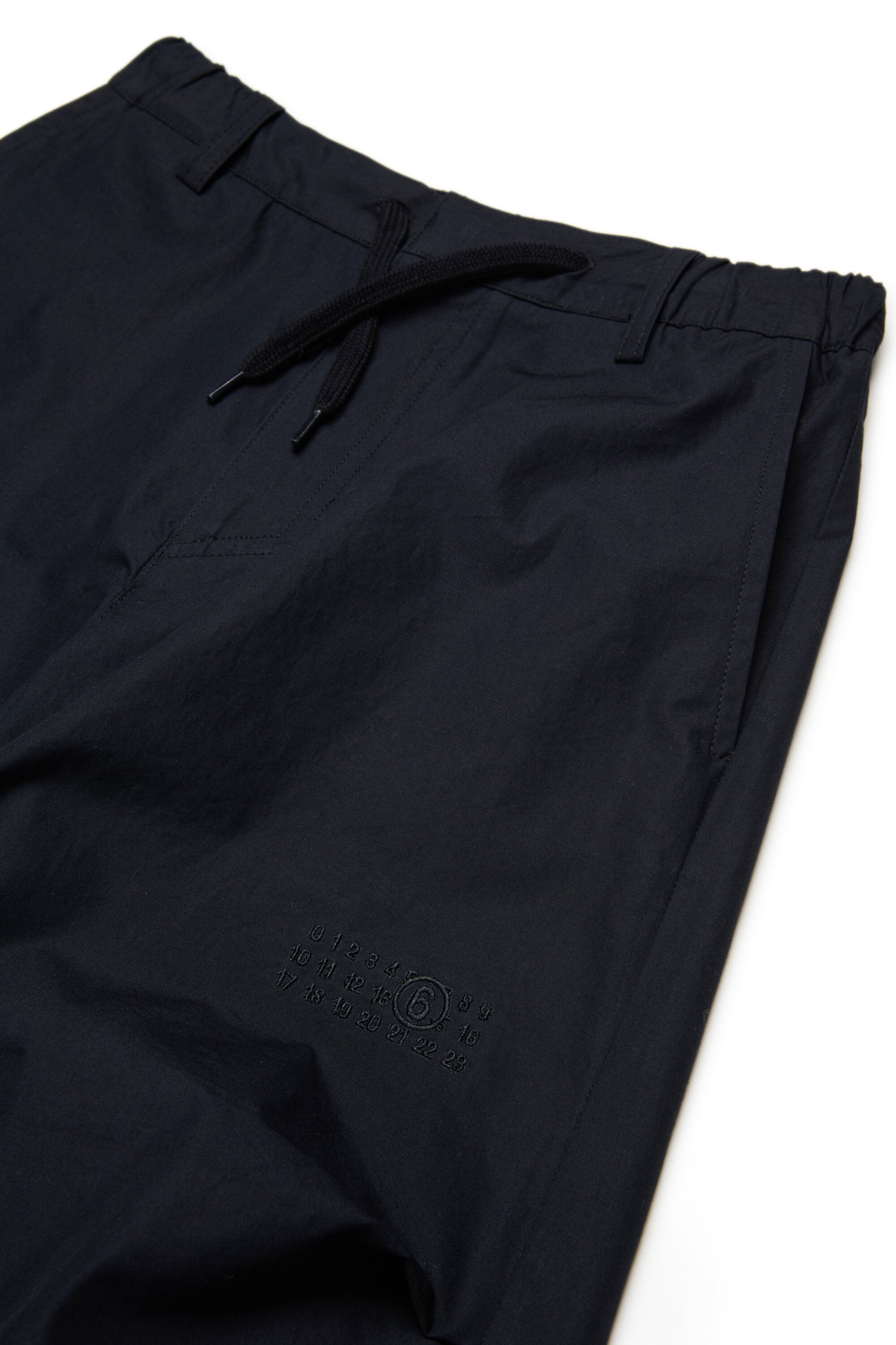 Trousers with logo