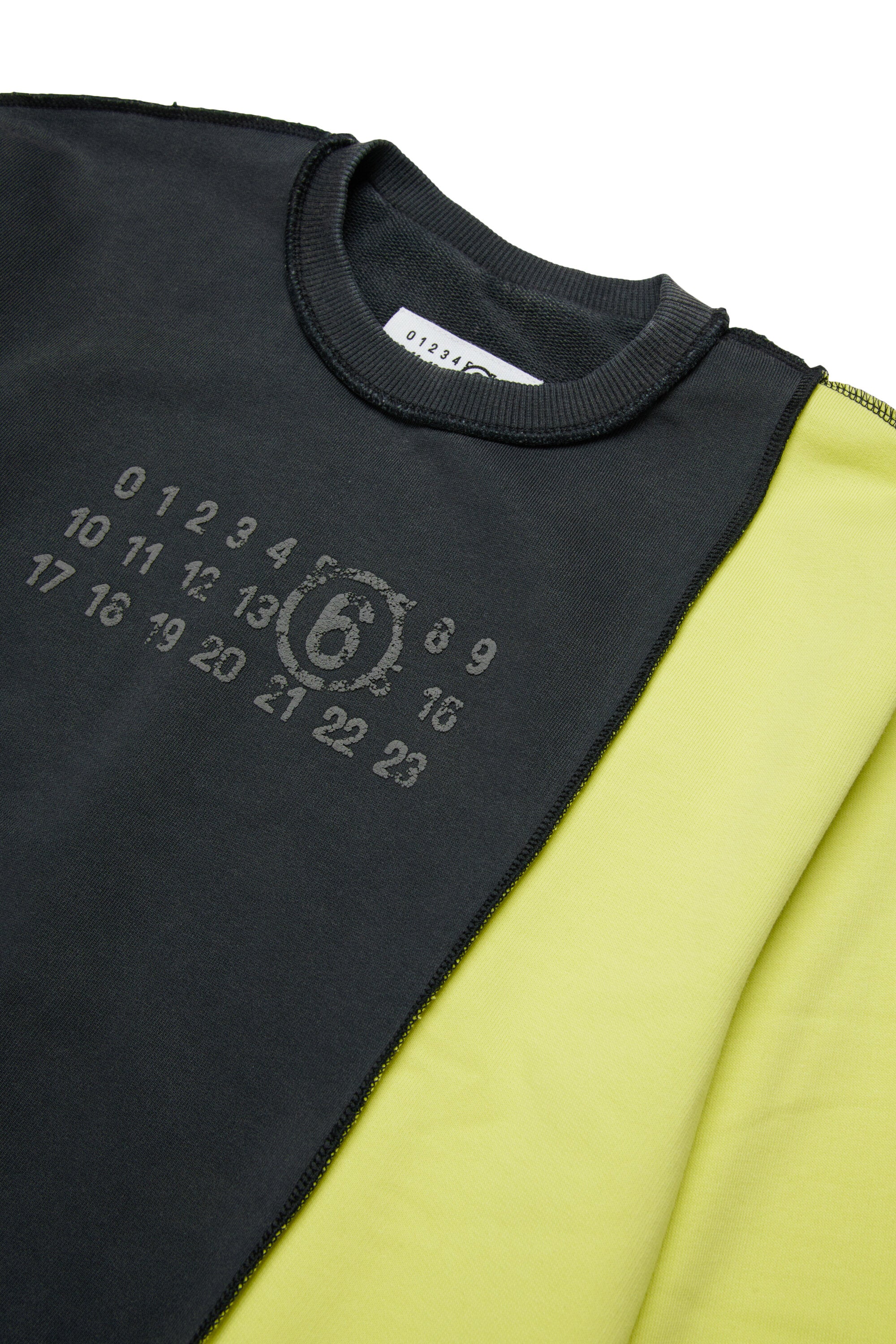 Crew neck sweatshirt with logo