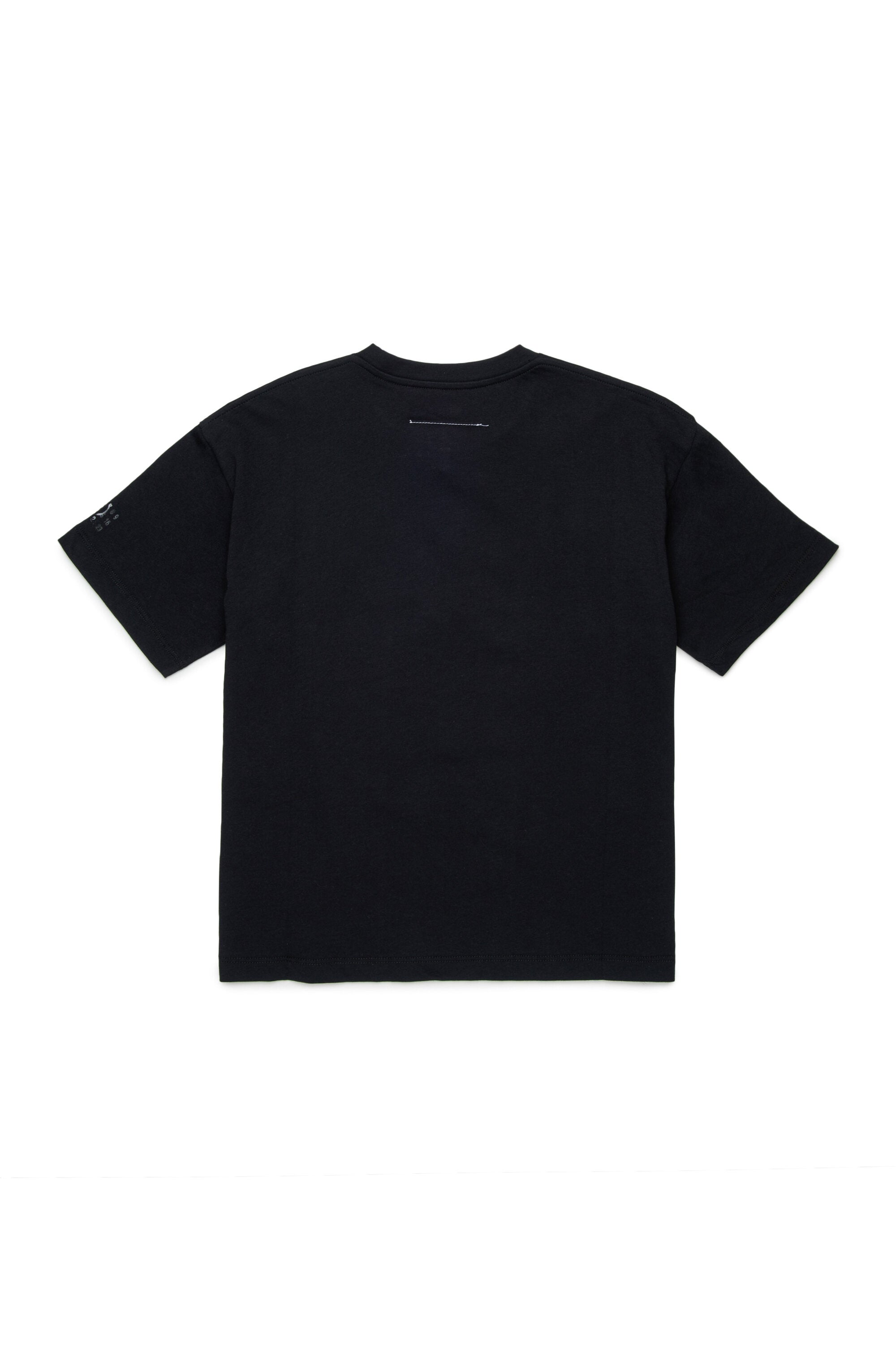 T-shirt with front print