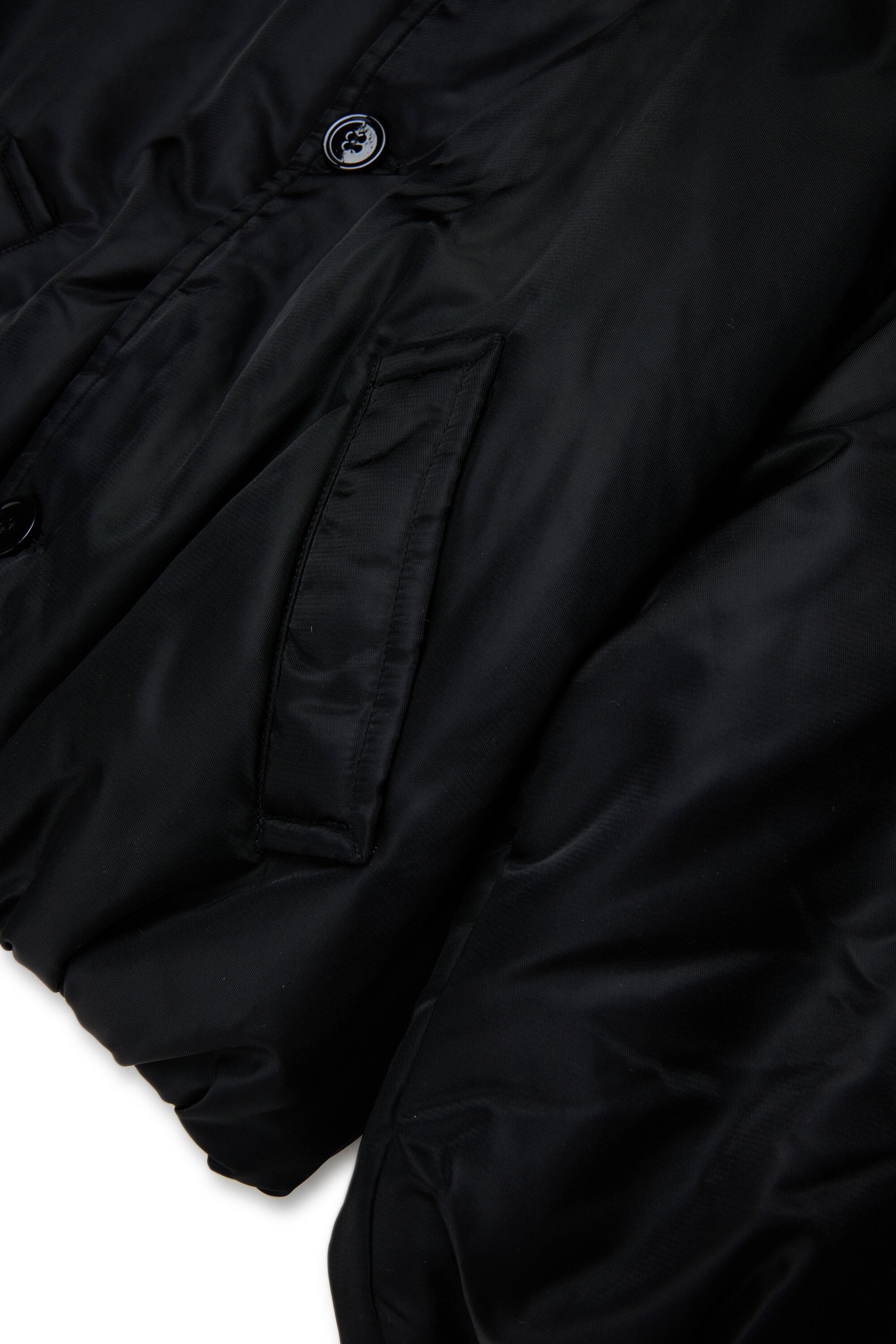 Padded jacket with buttons