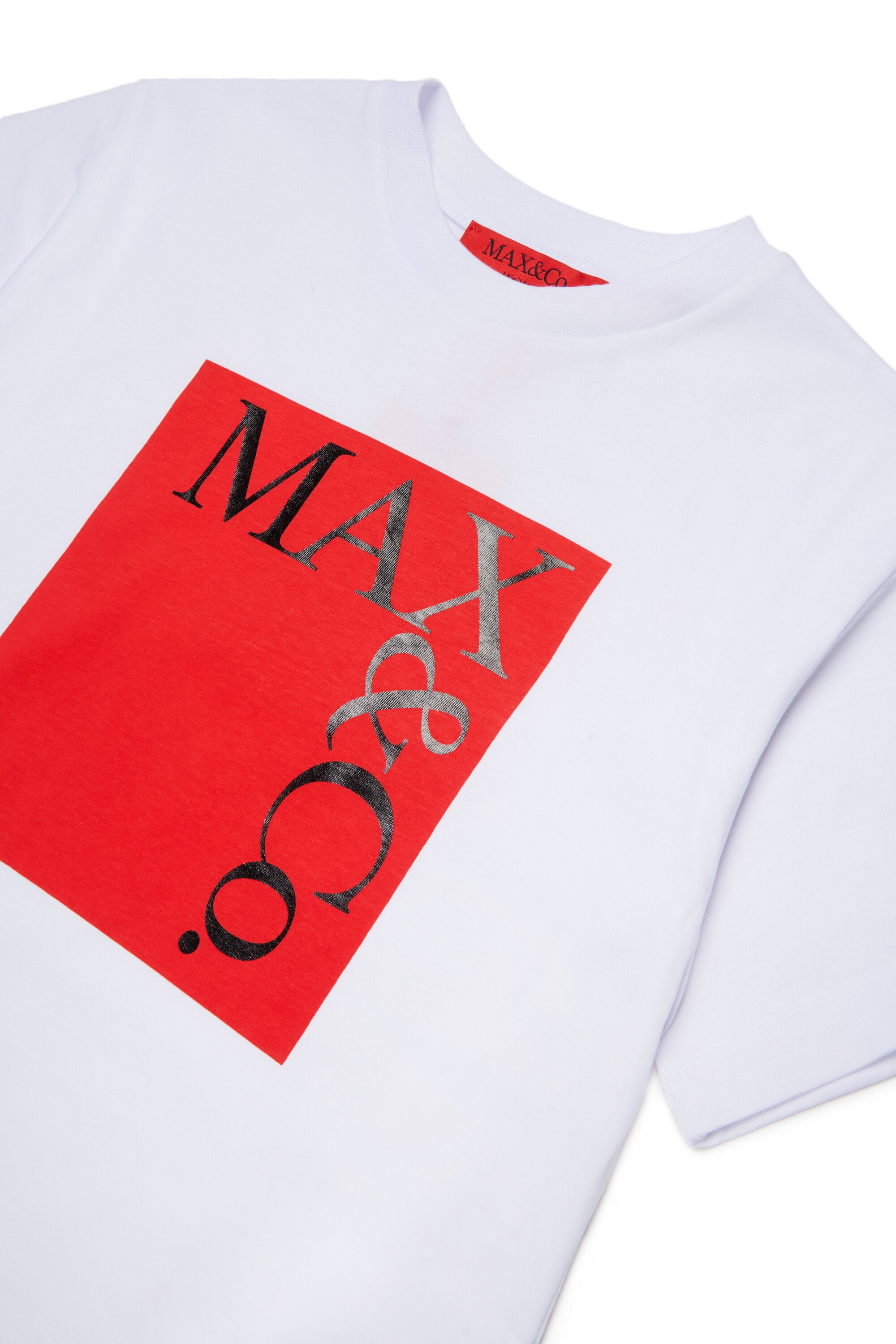Icona t-shirt with logo