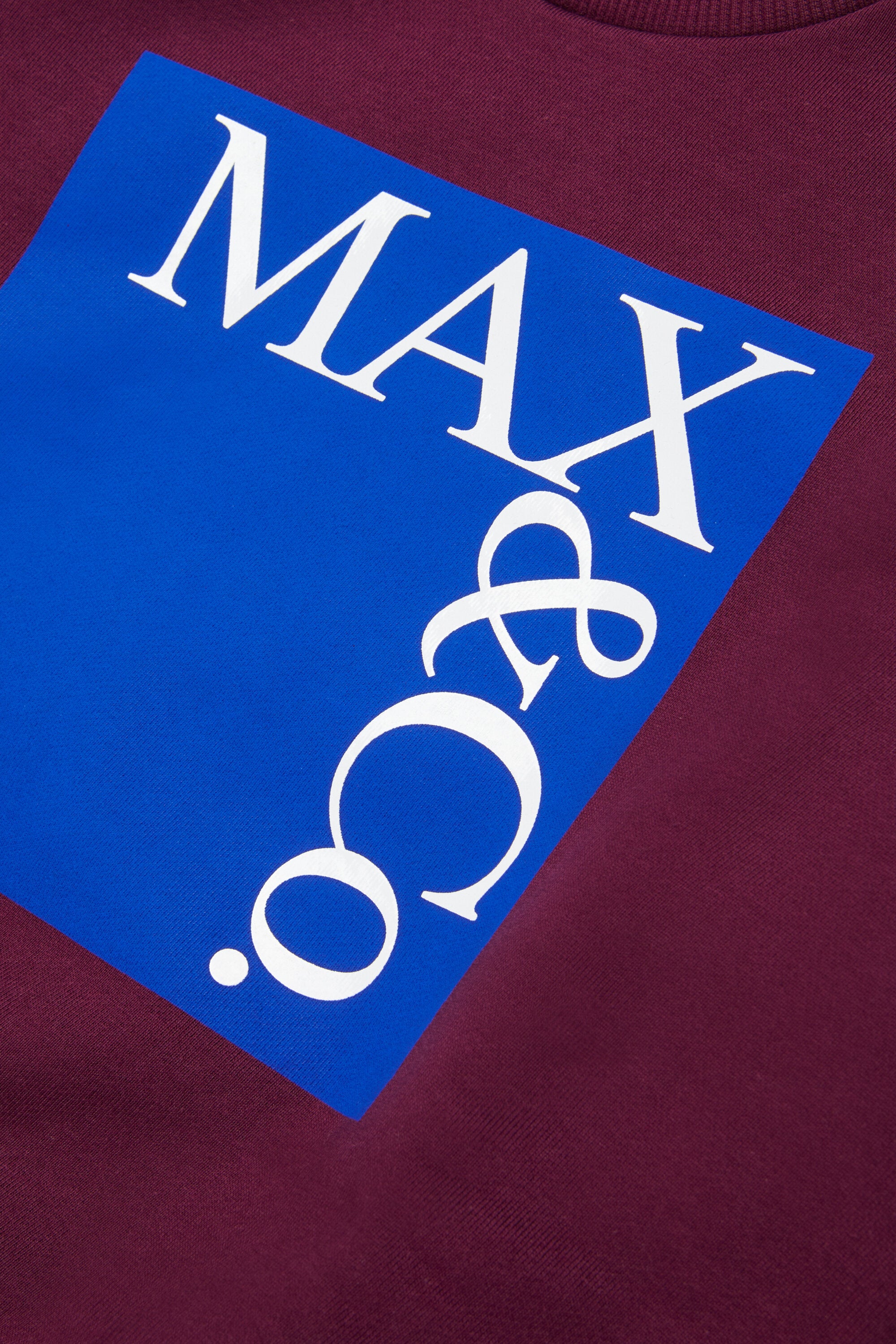 Branded crew-neck sweatshirt