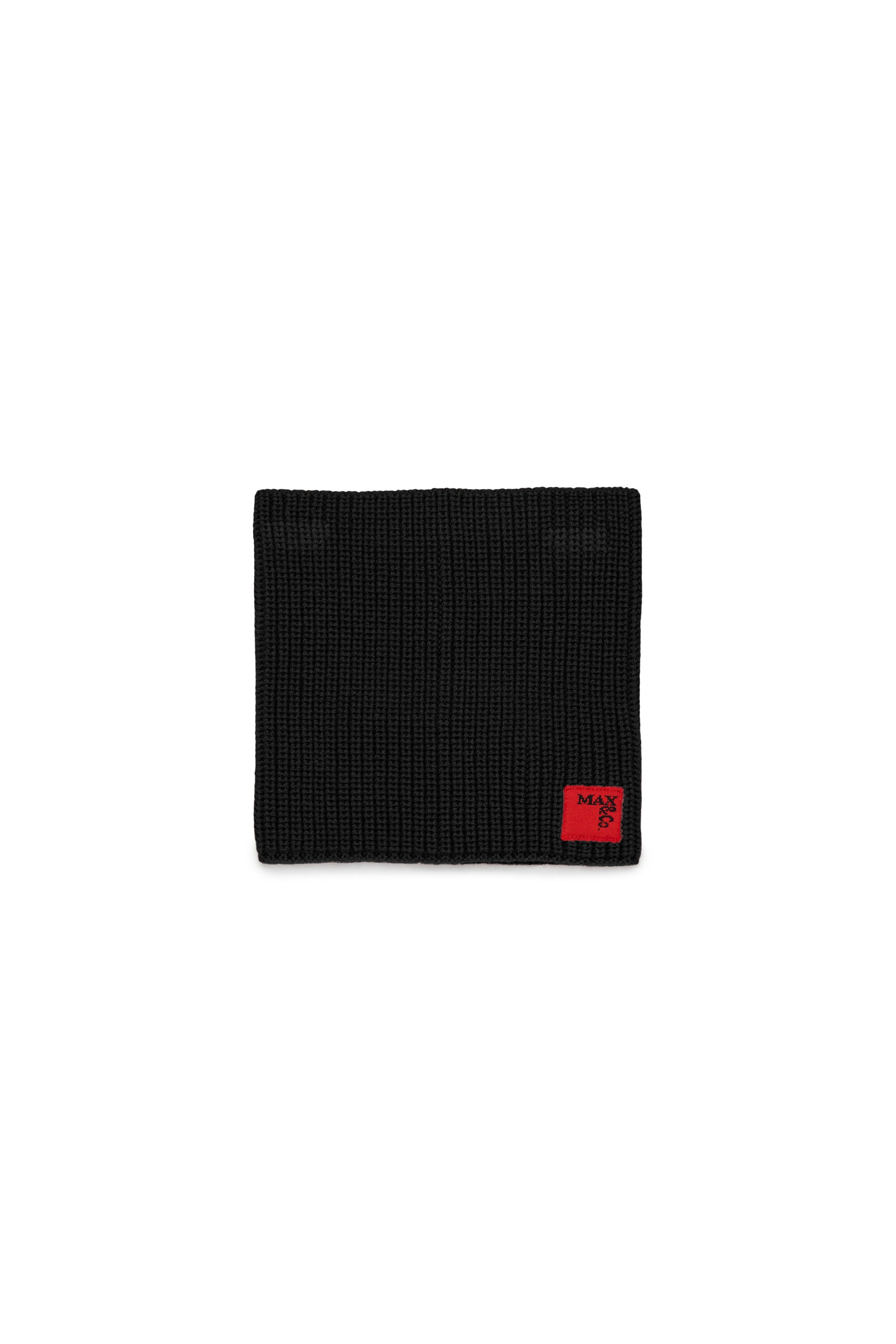 Wool-blend knit collar with patch