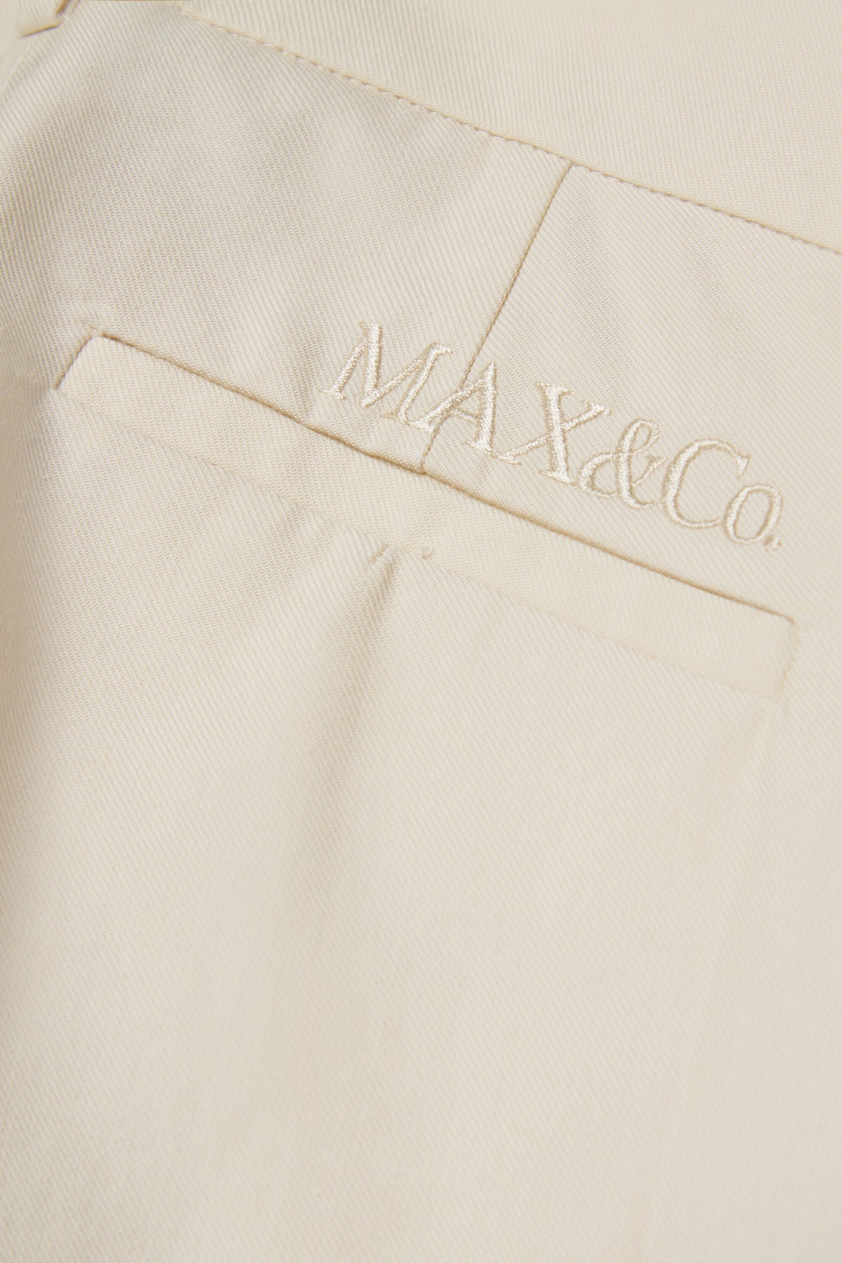 Formal pants with logo