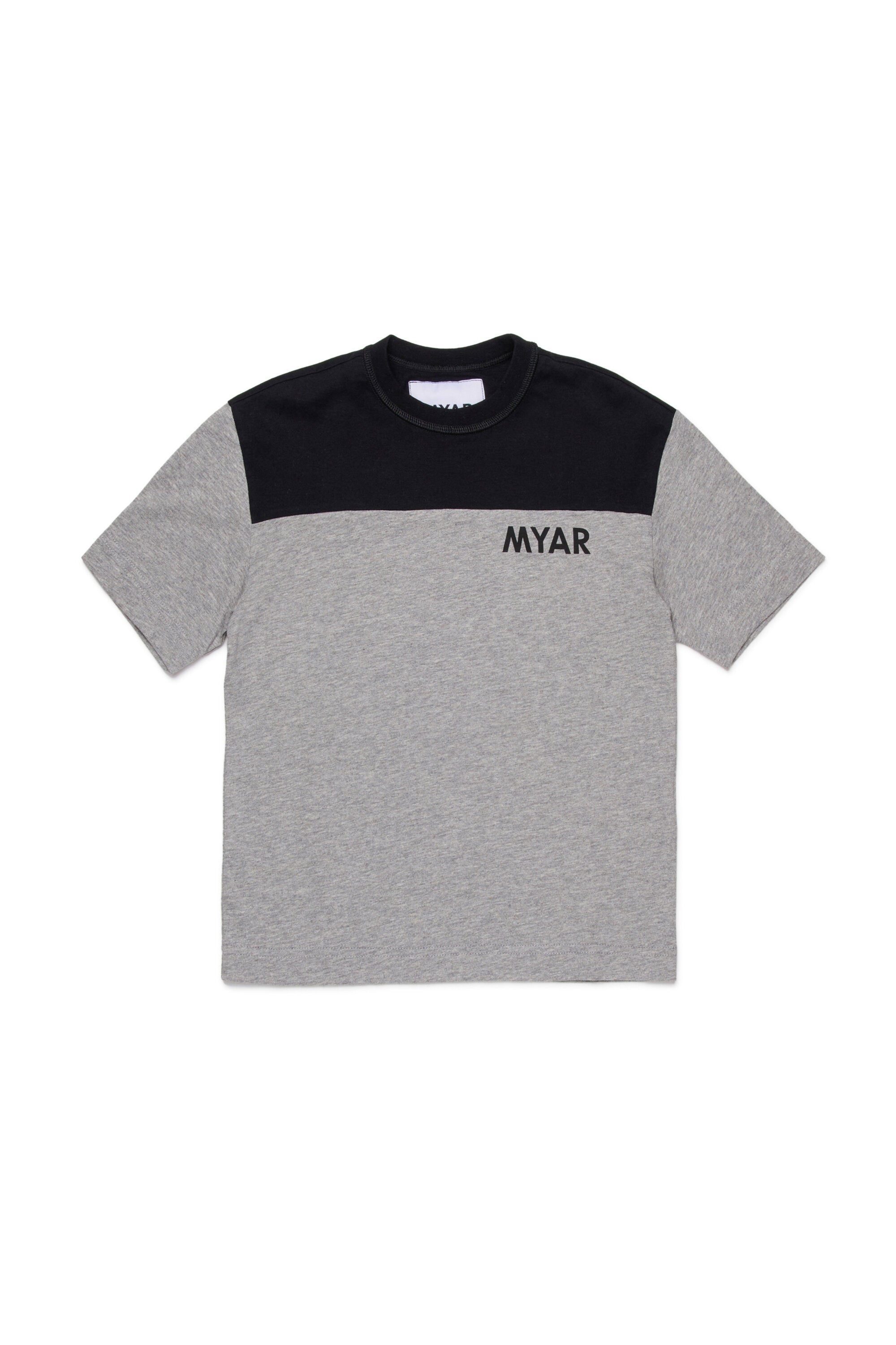 Short sleeve T-shirt with MYAR logo