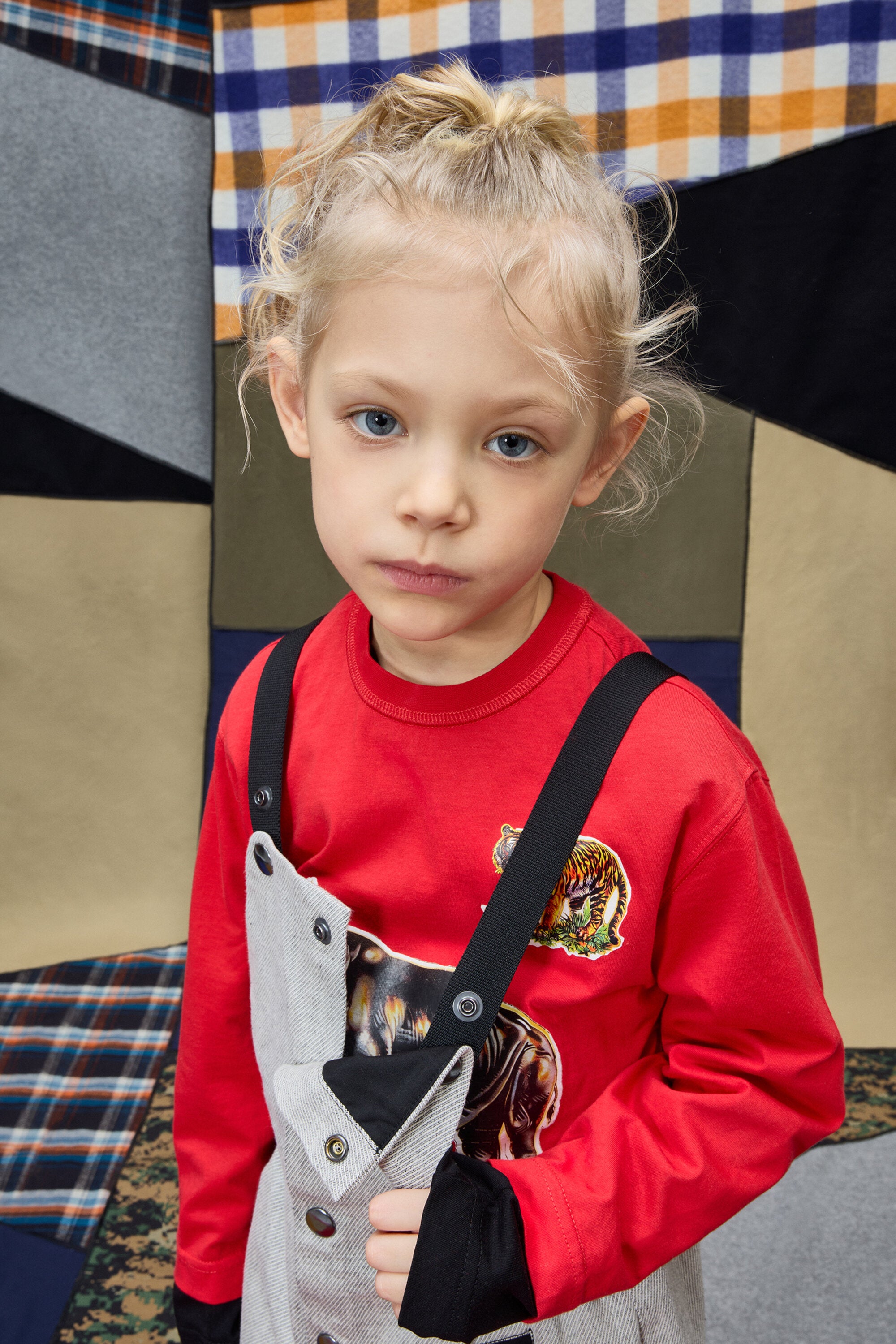 Long sleeve T-shirt with Endangered Animal Graphic print