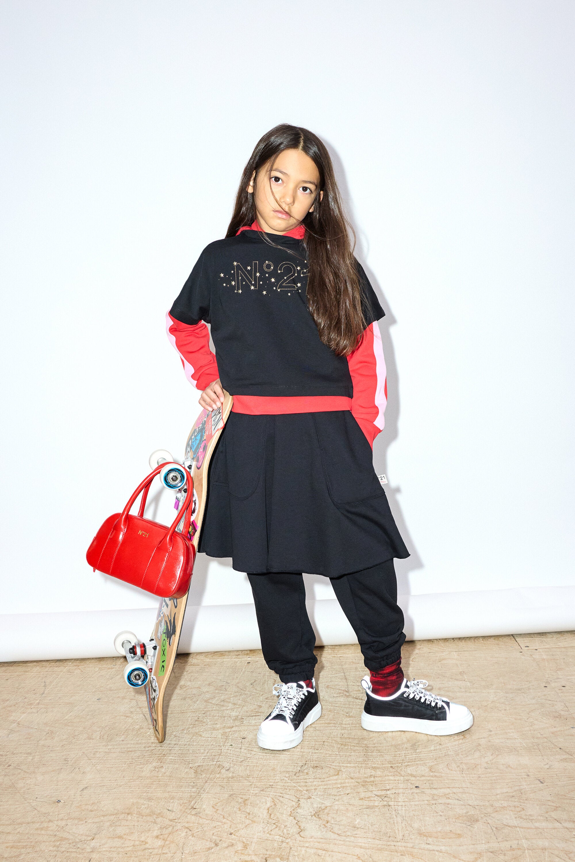 Cotton jersey T-shirt with hotfix logo