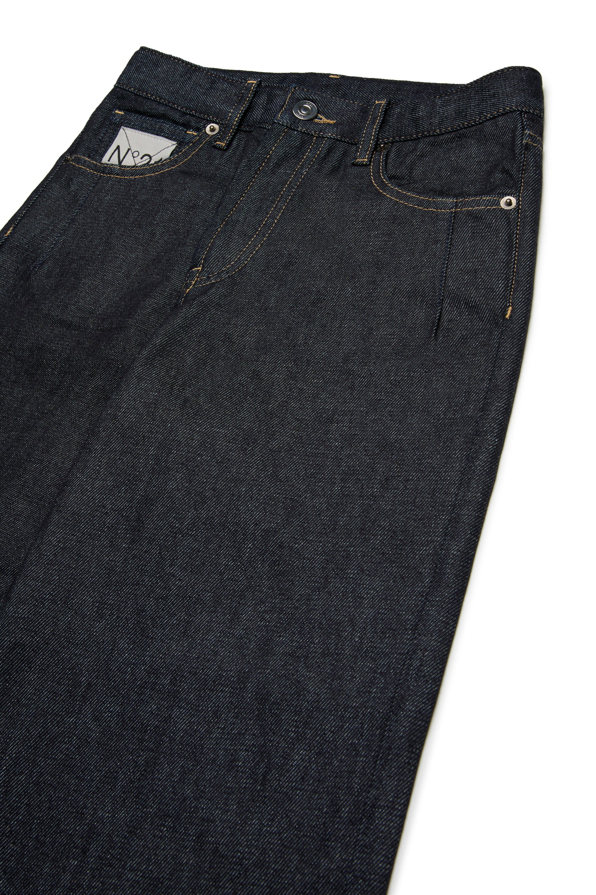 Relaxed jeans in dark denim