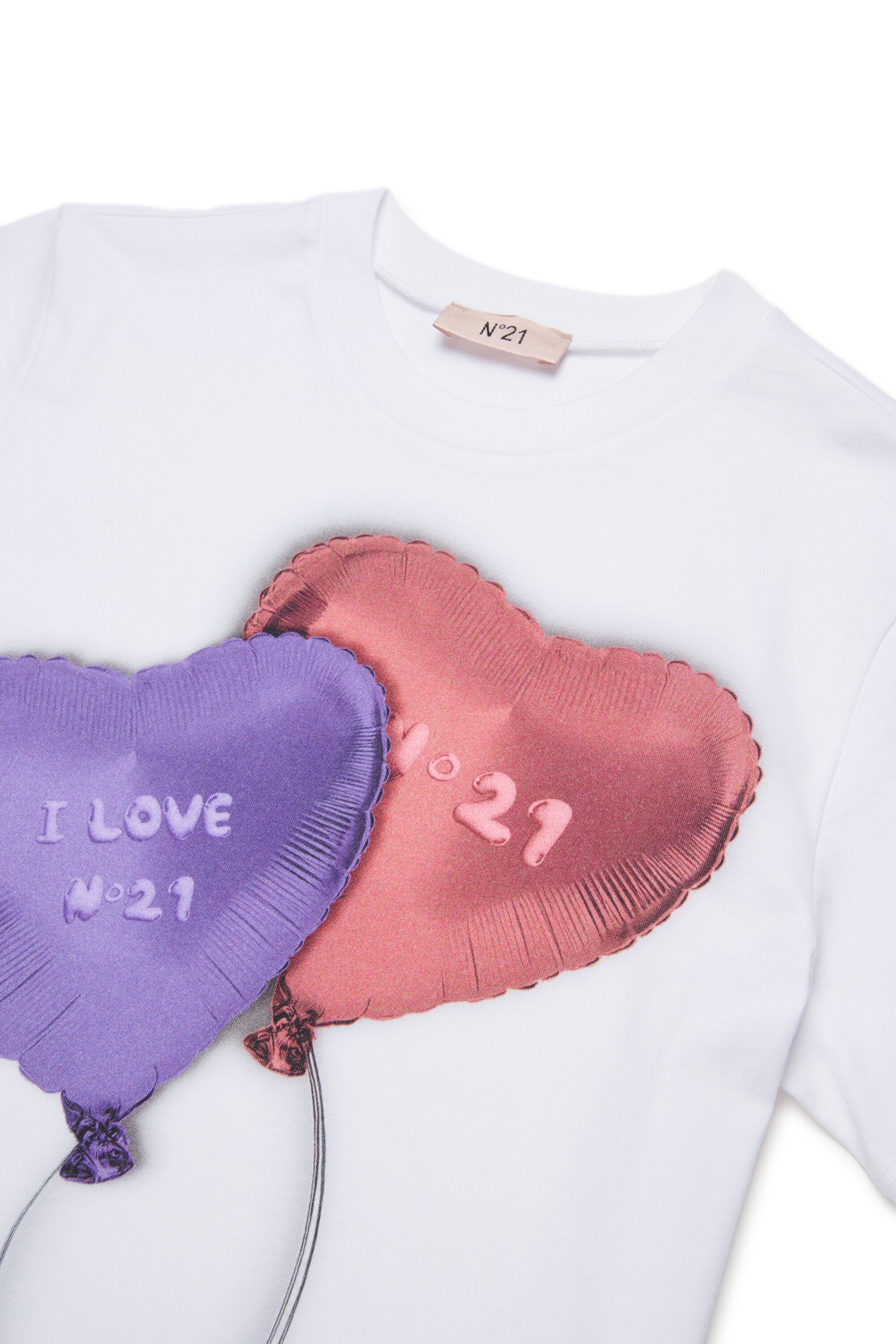 T-shirt with heart balloon print