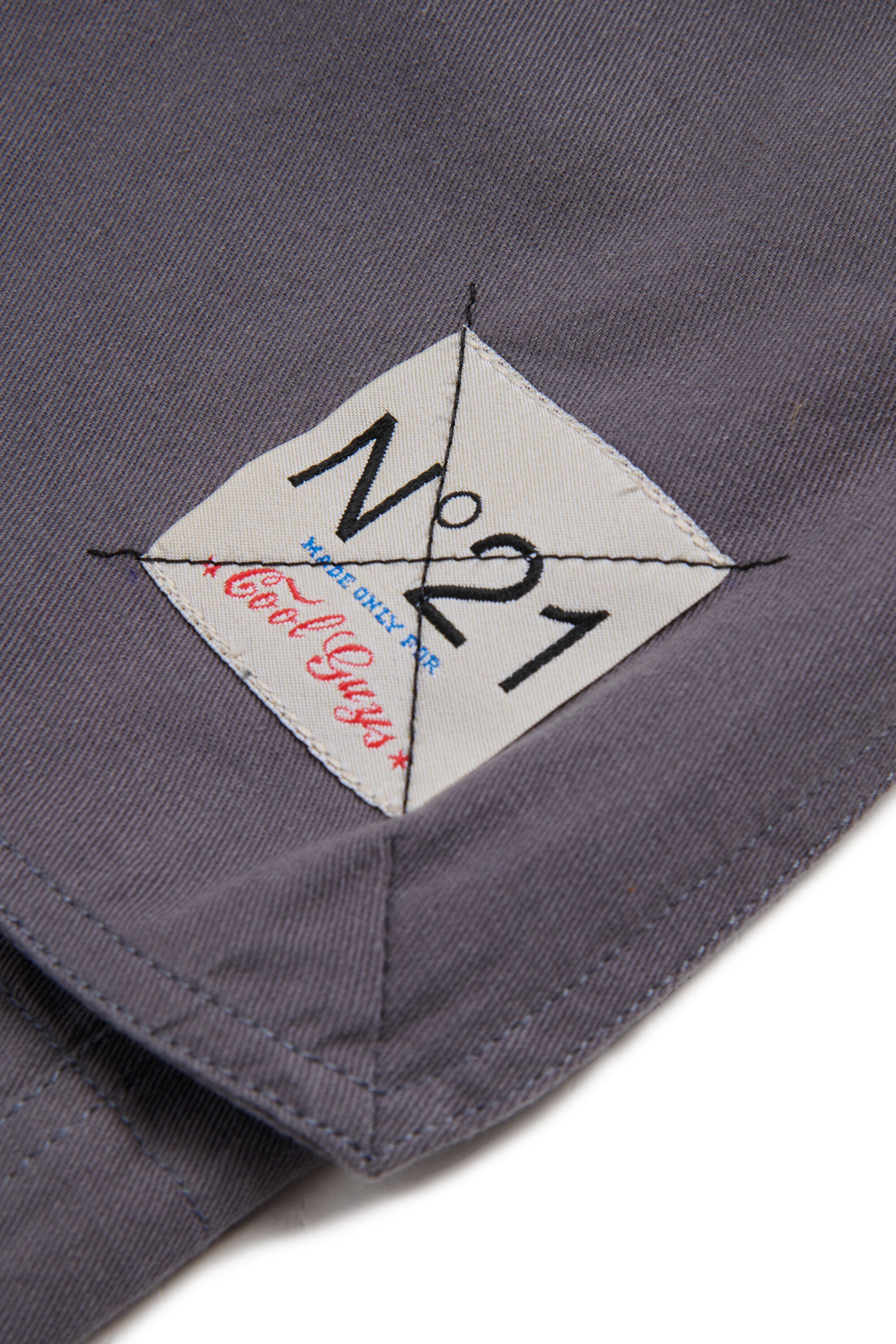 Cargo shorts with logo