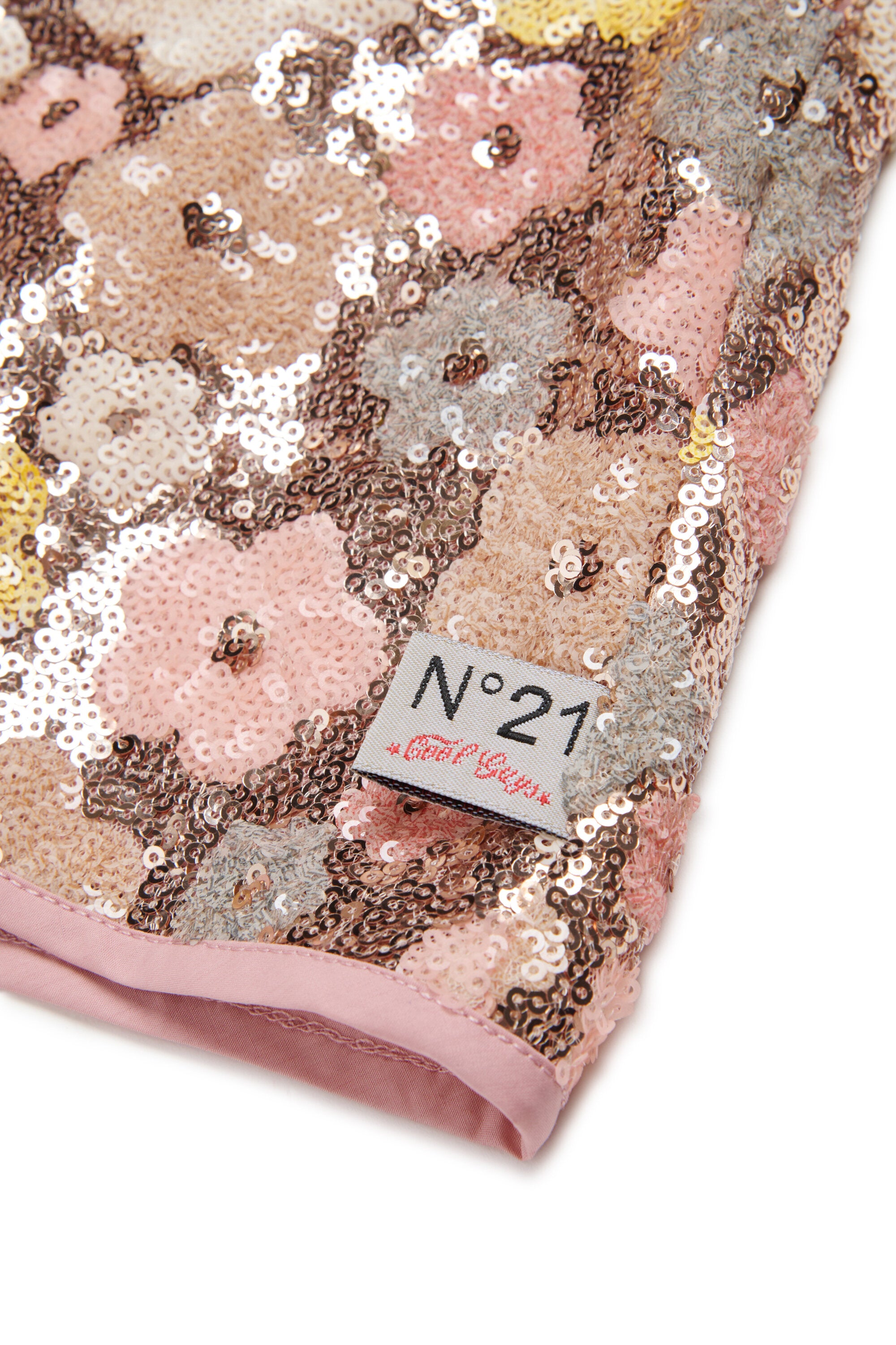 Floral print shorts with logo