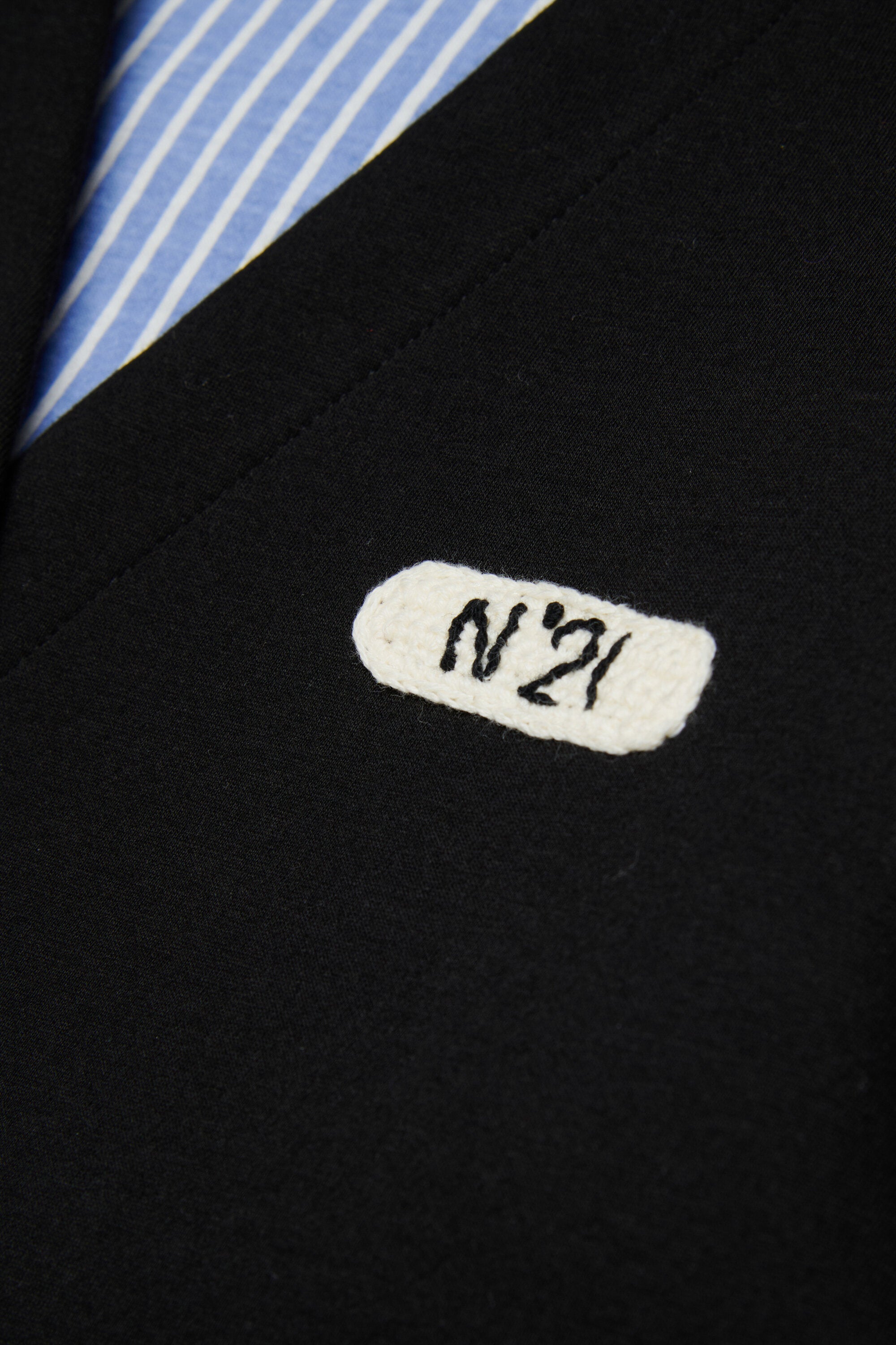 Sweatshirt with logo