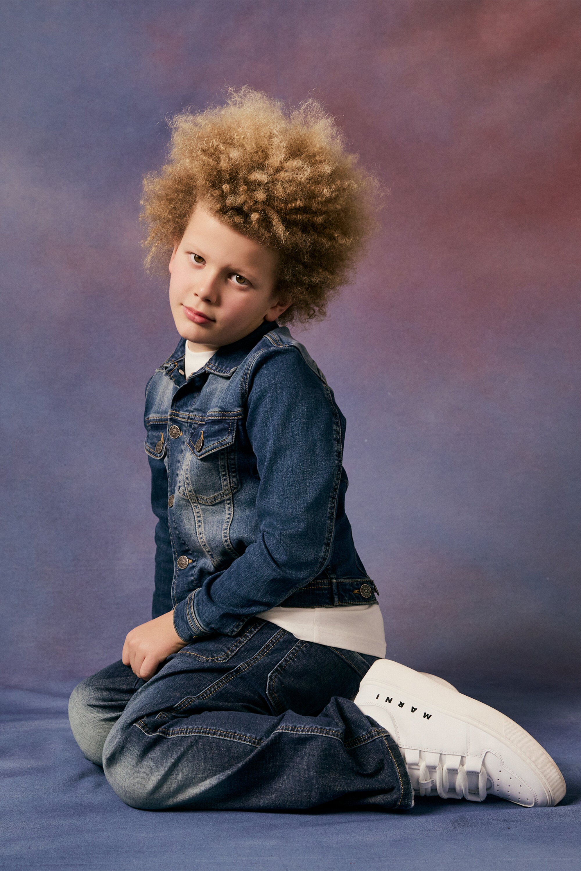 Leather low trainers with logo