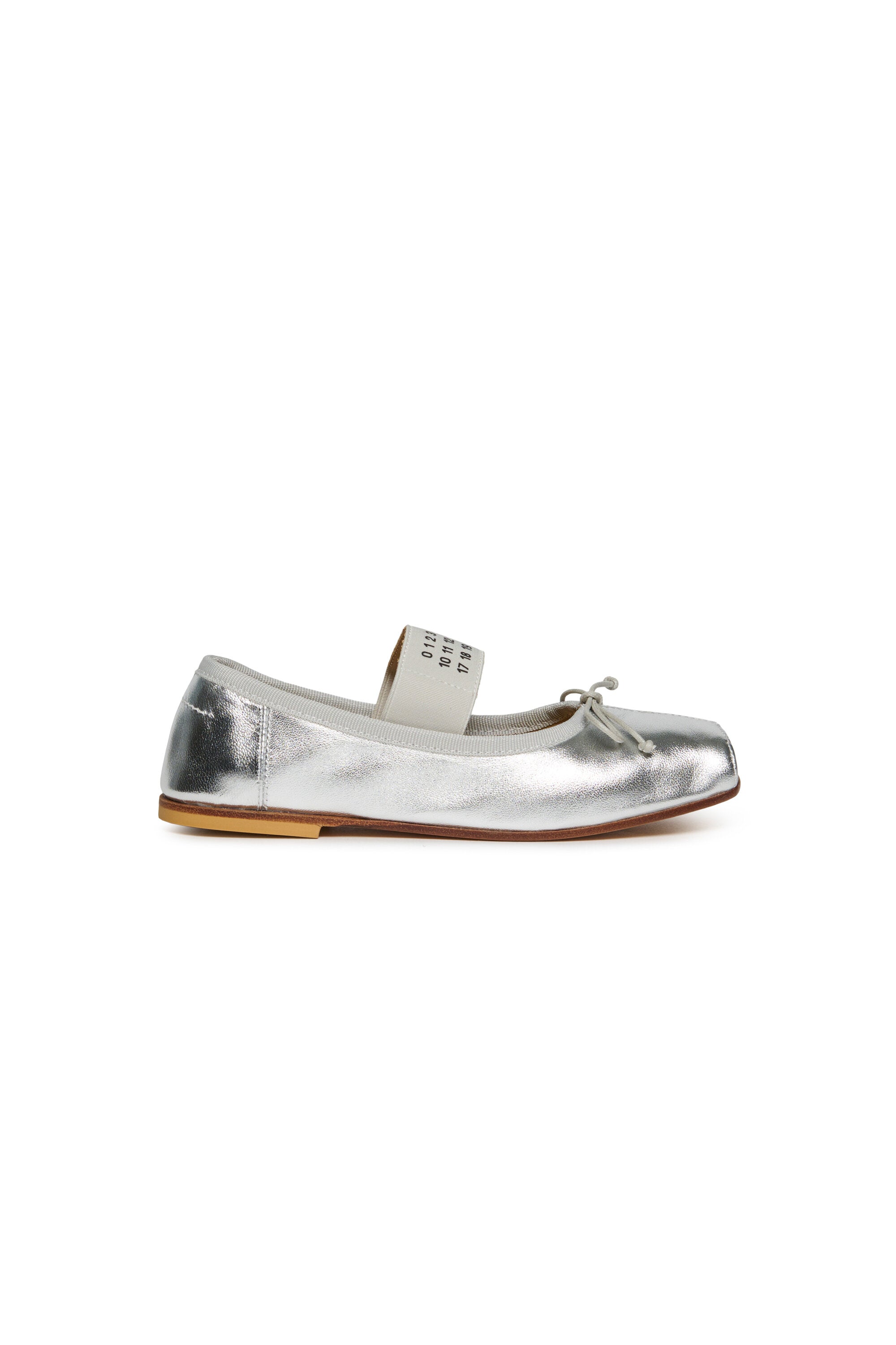 Square-toed leather ballet flats