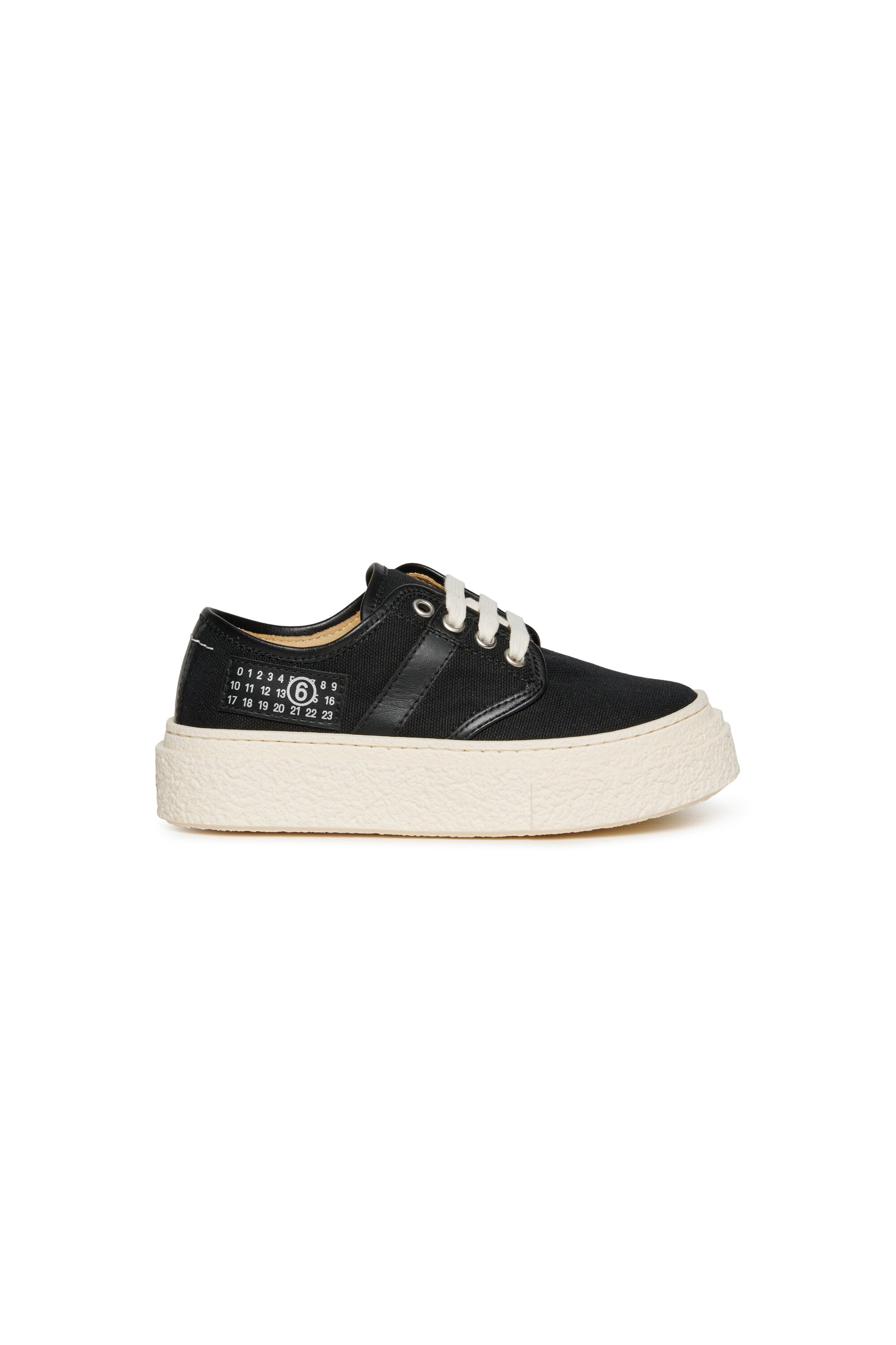 Canvas low trainers with Numeric logo