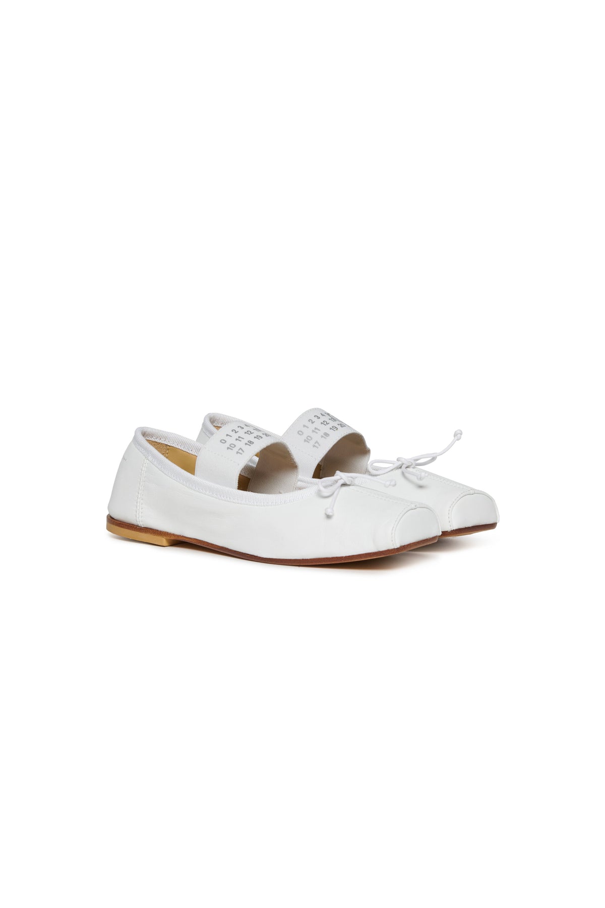 Classic leather ballet shoes with Numeric logo