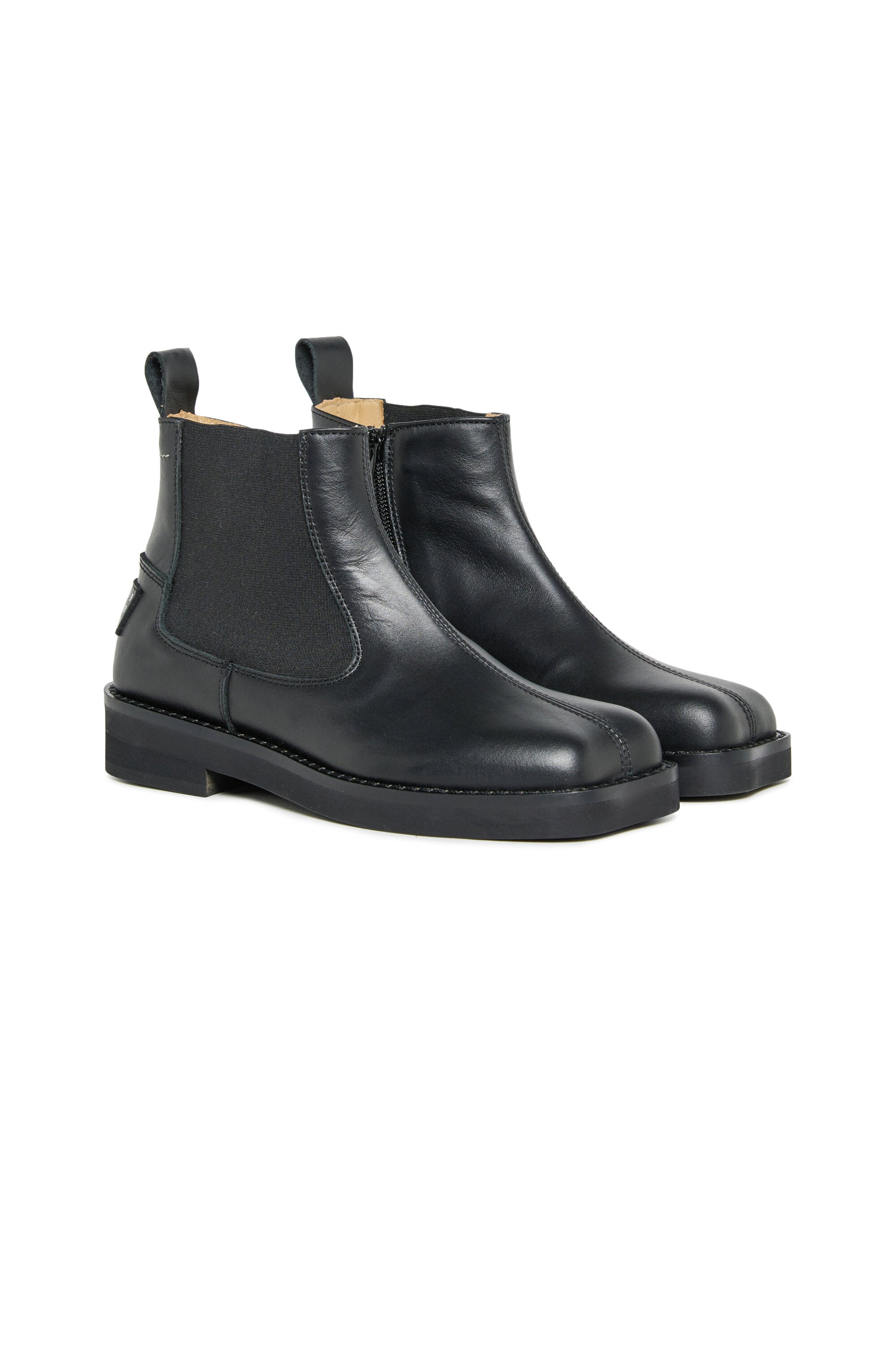 Leather Chelsea boots with logo