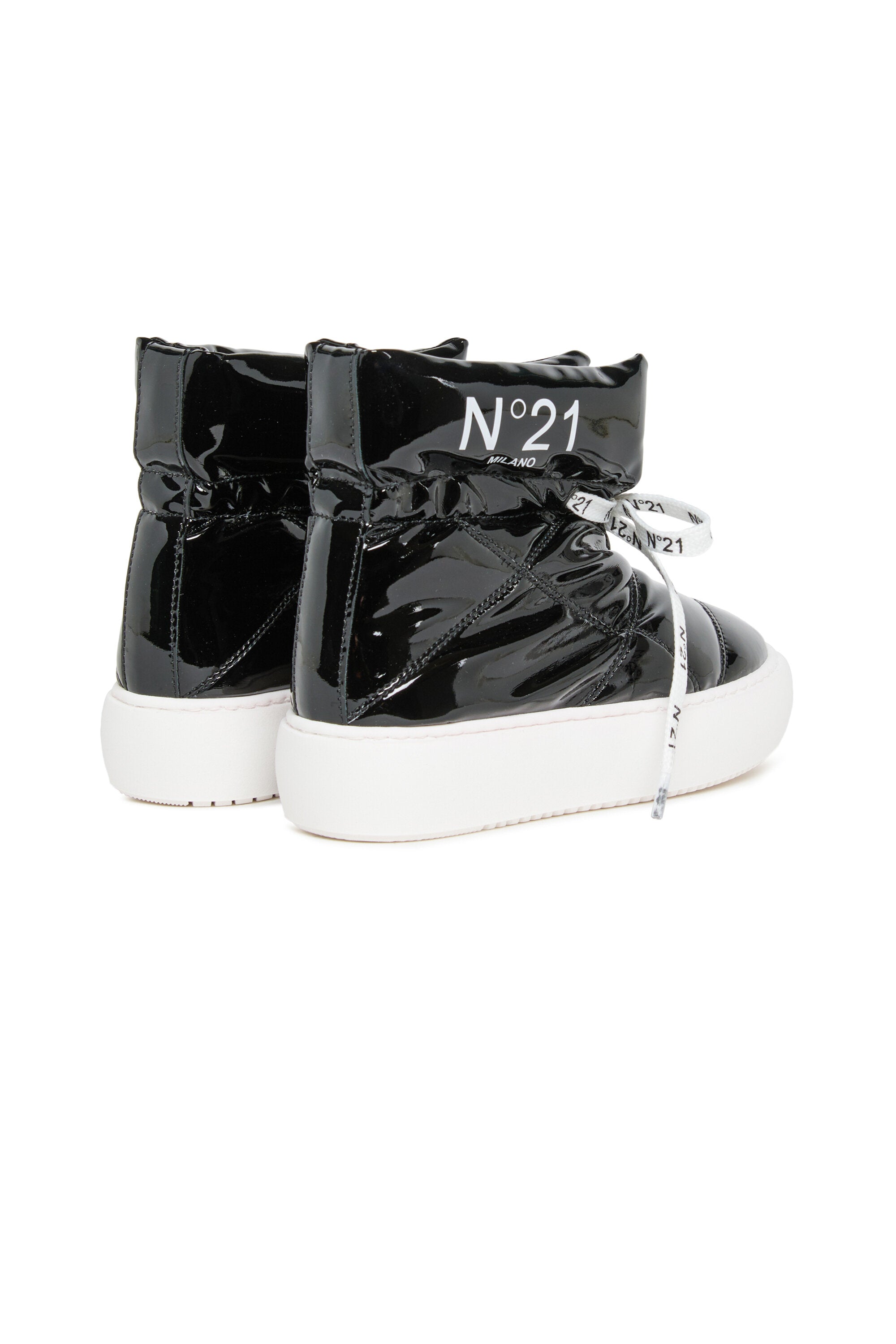 Padded snow boots with logo