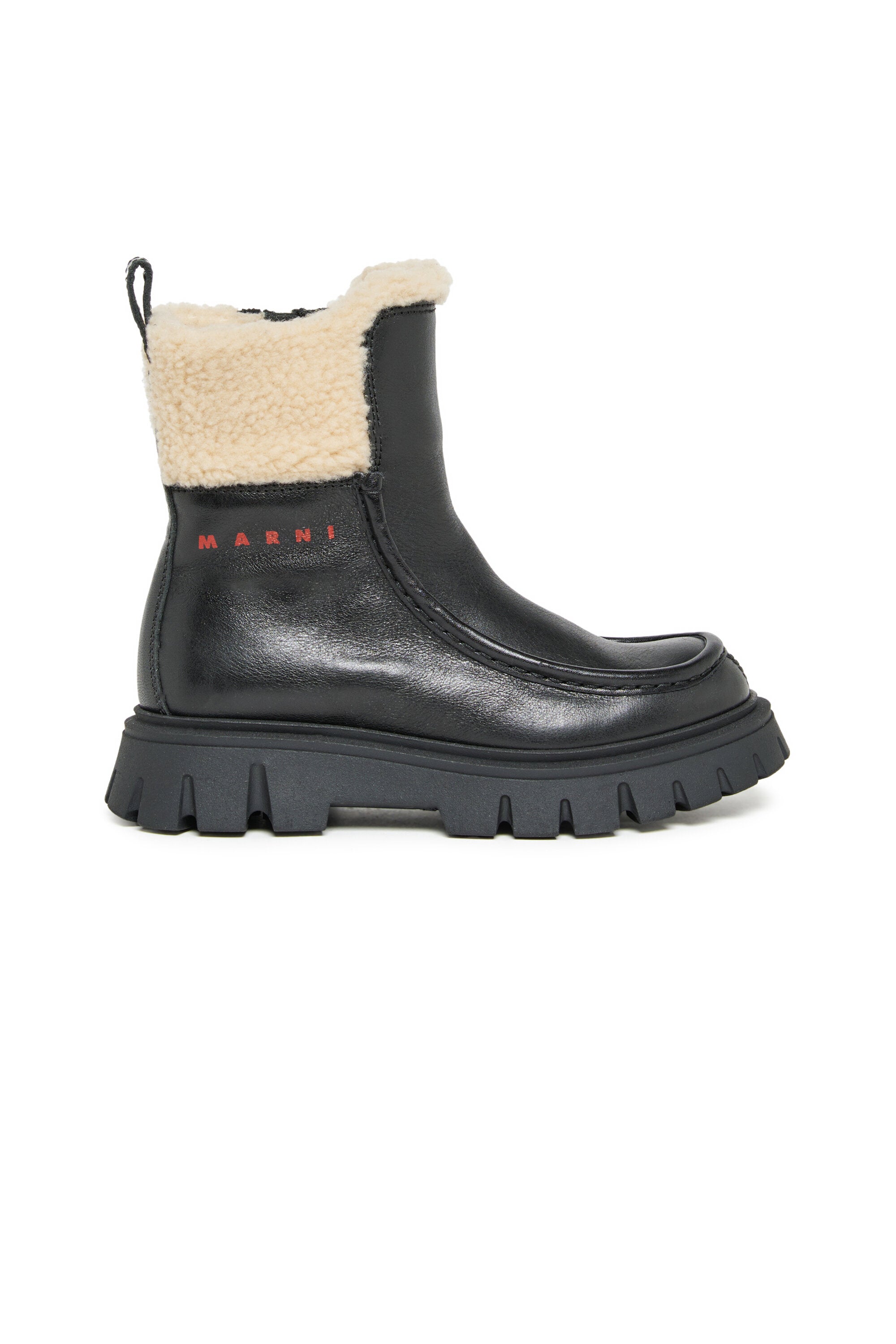 Chelsea leather boots with teddy collar
