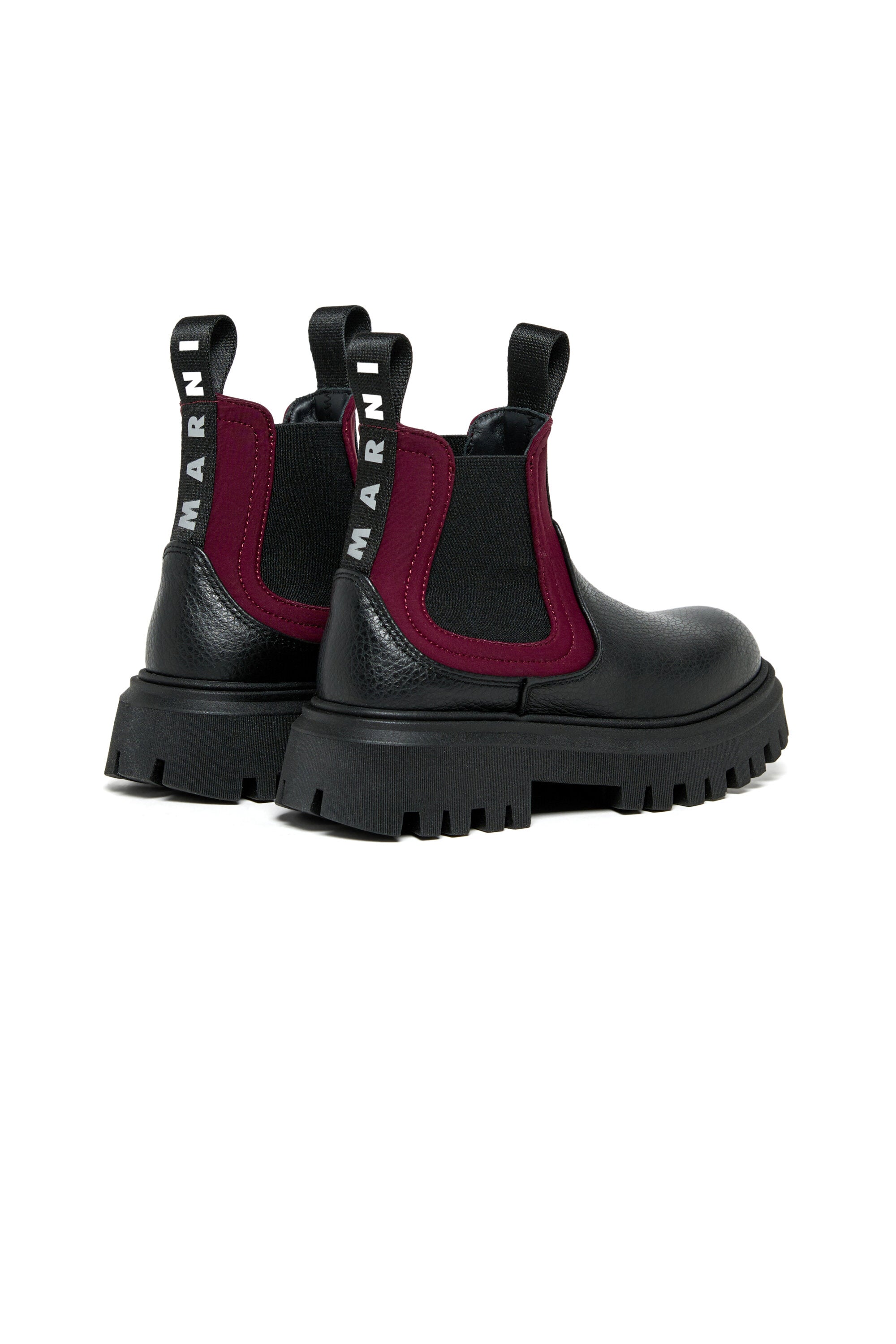Leather Chelsea boots with logo ribbon