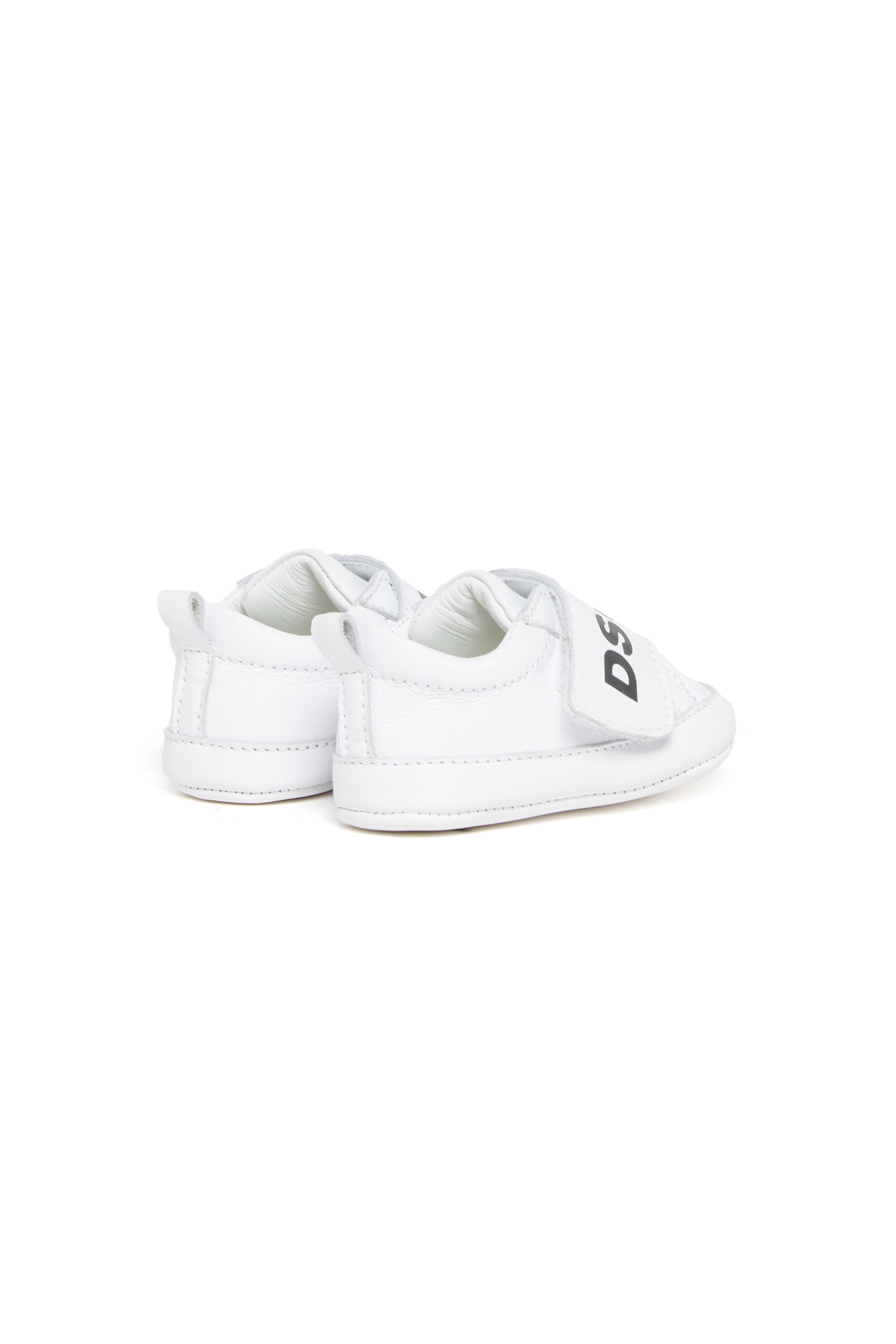 Low leather sneakers with strap