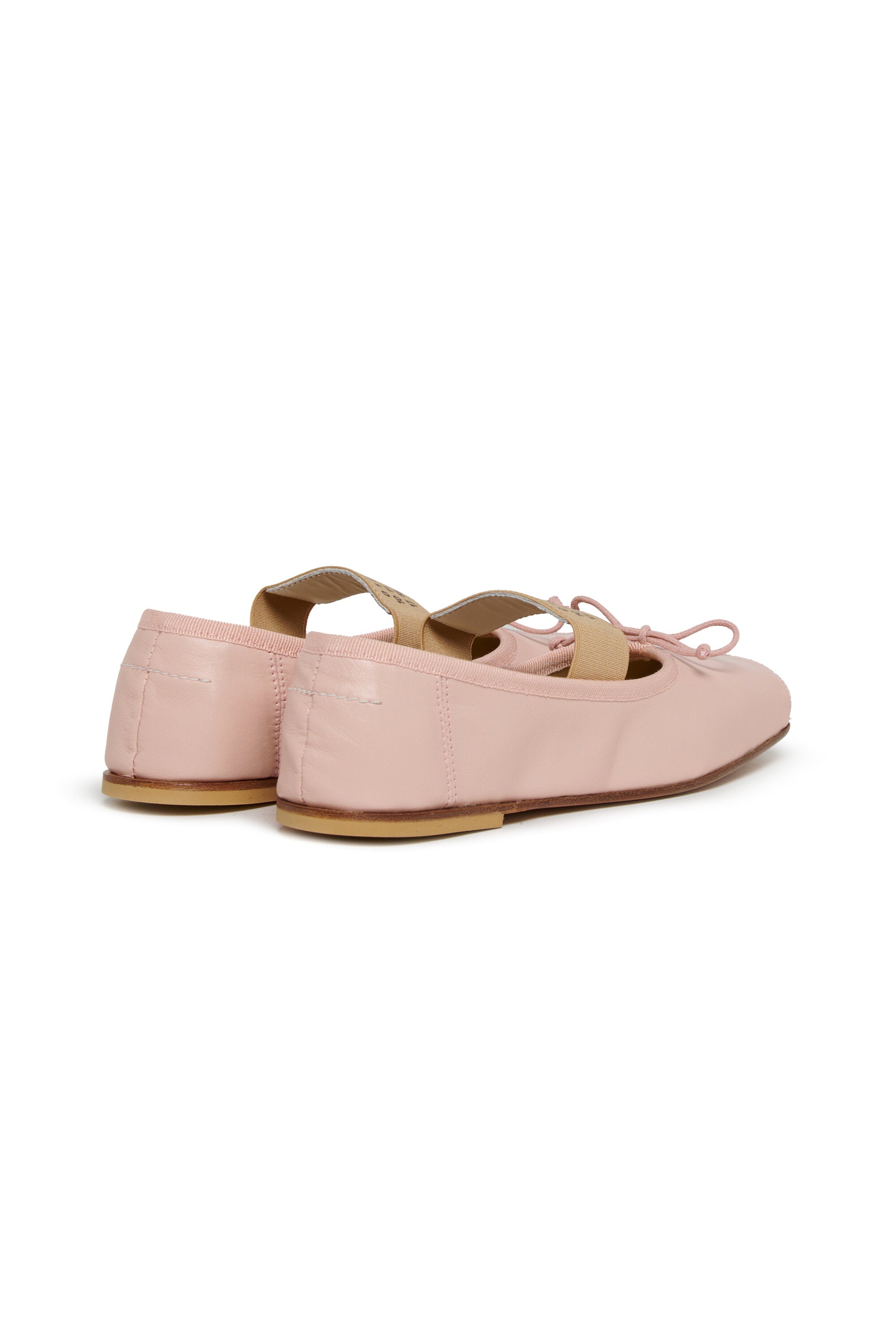 Ballet flat with elastic band