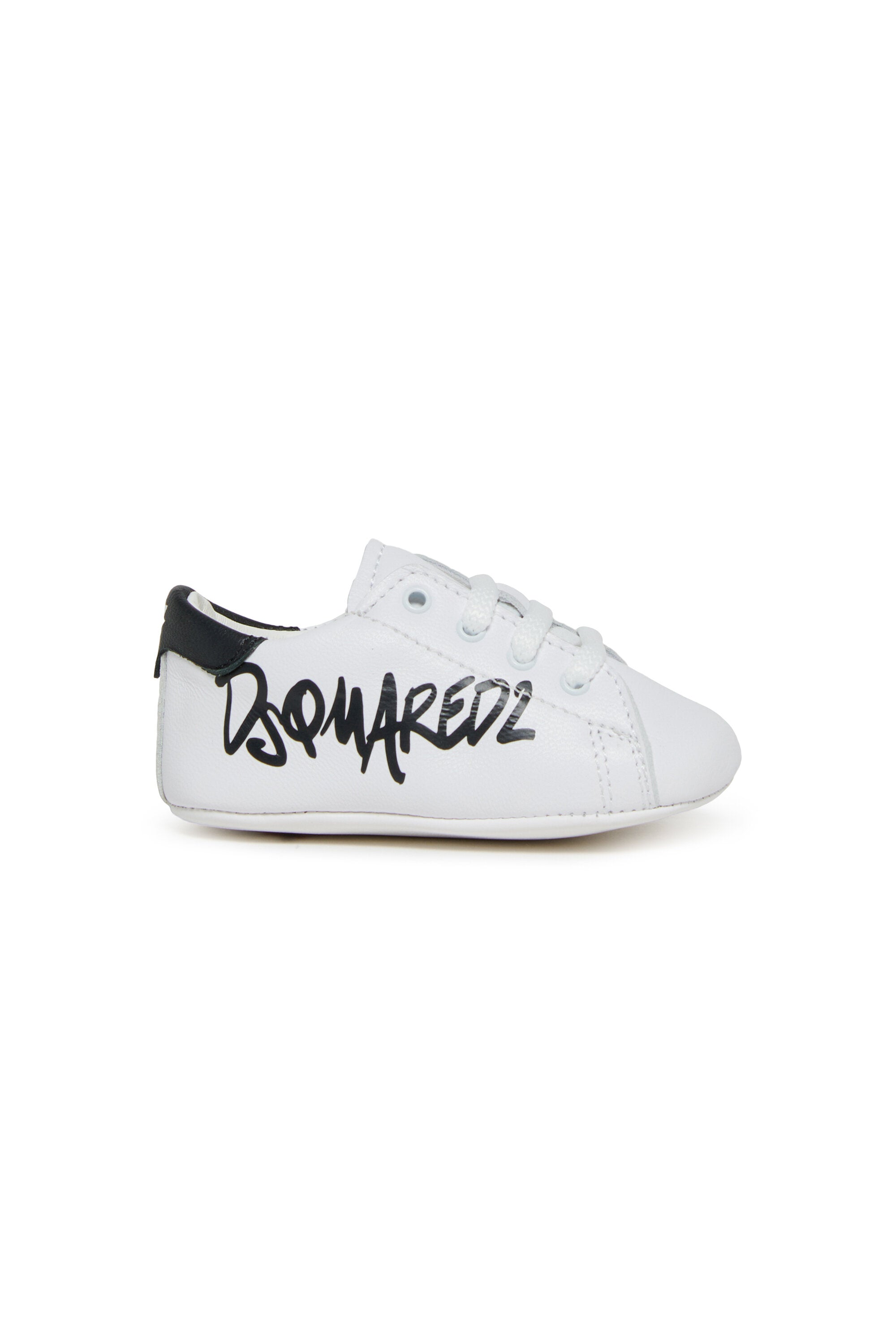 Sneakers with logo