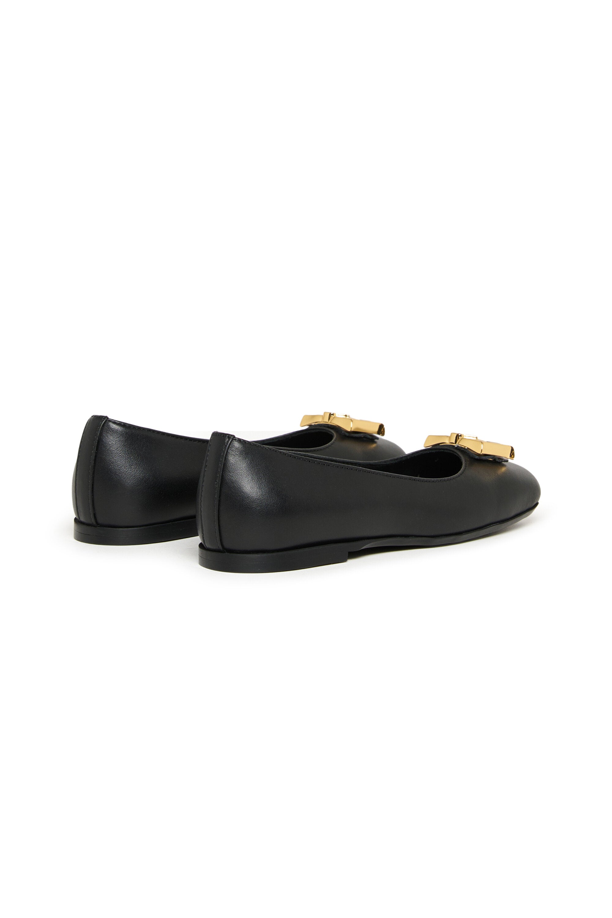 Leather ballerina with logo