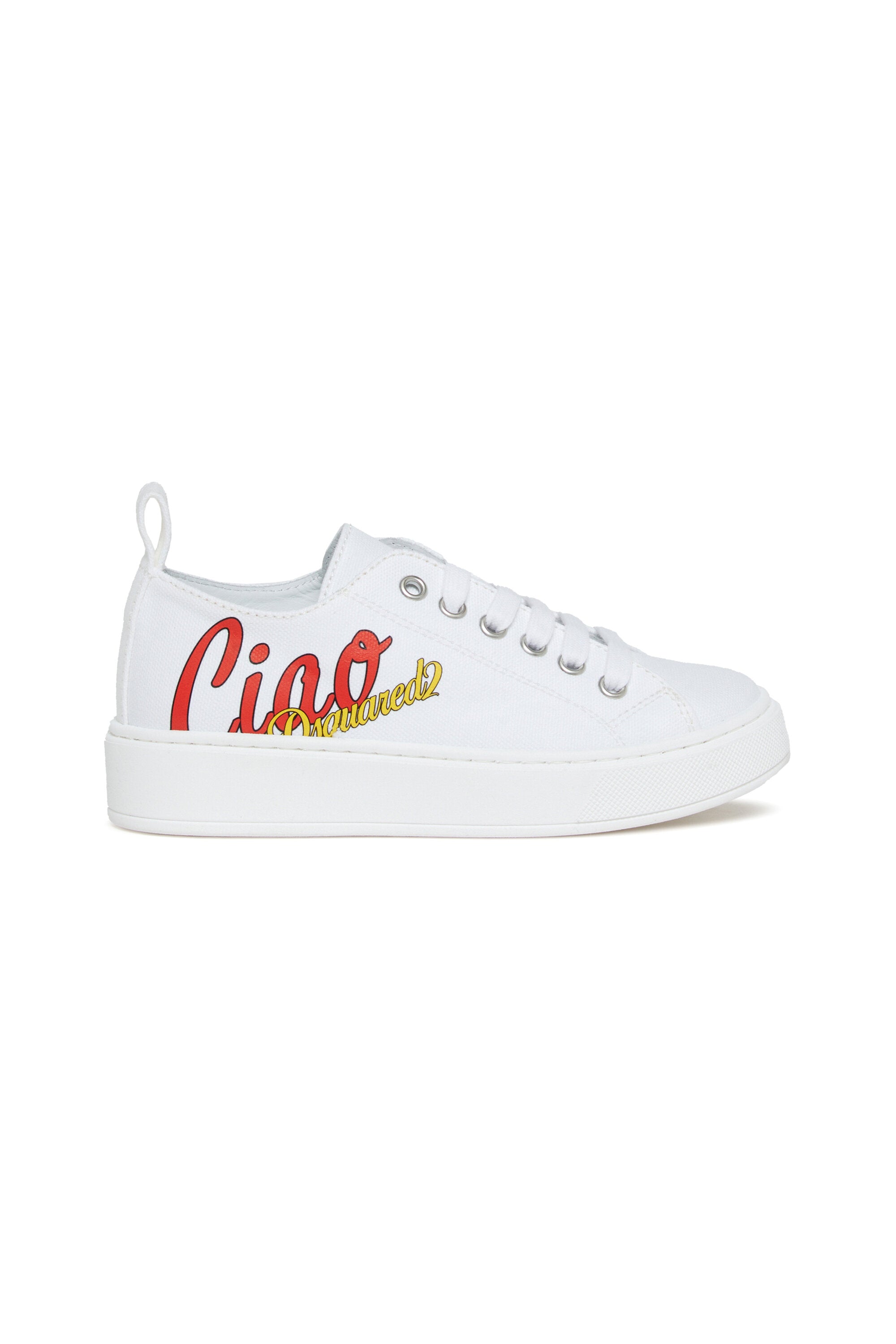 Sneakers with "Ciao" graphic detail