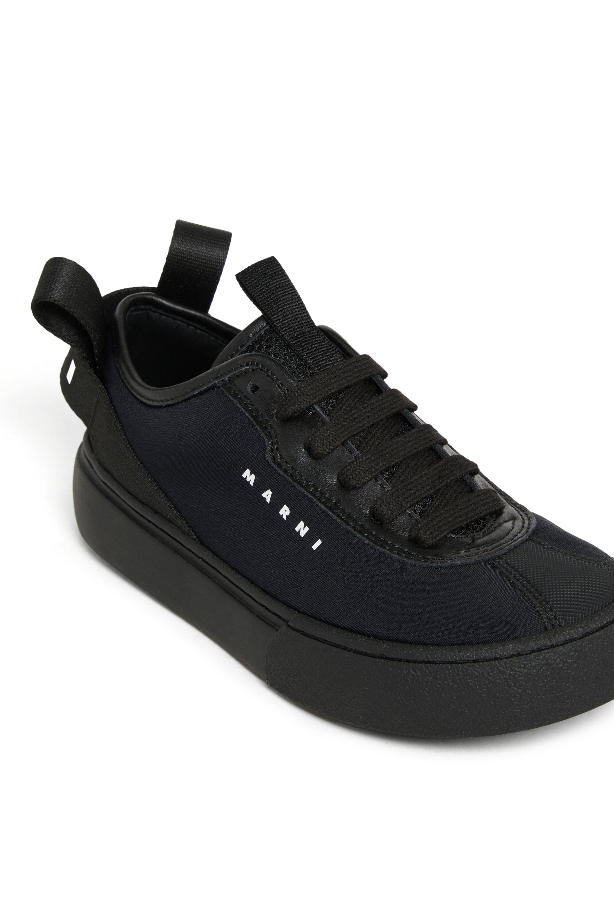 Sneakers with logo