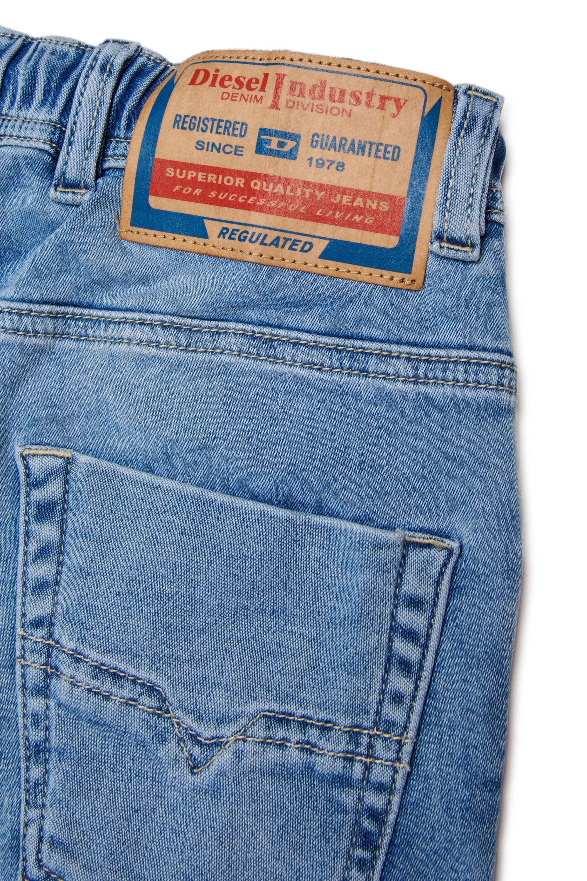 JoggJeans® regular fit light blue wash - Krooley