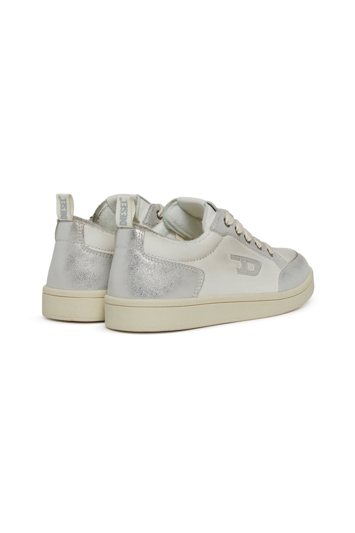 Sneakers with logo