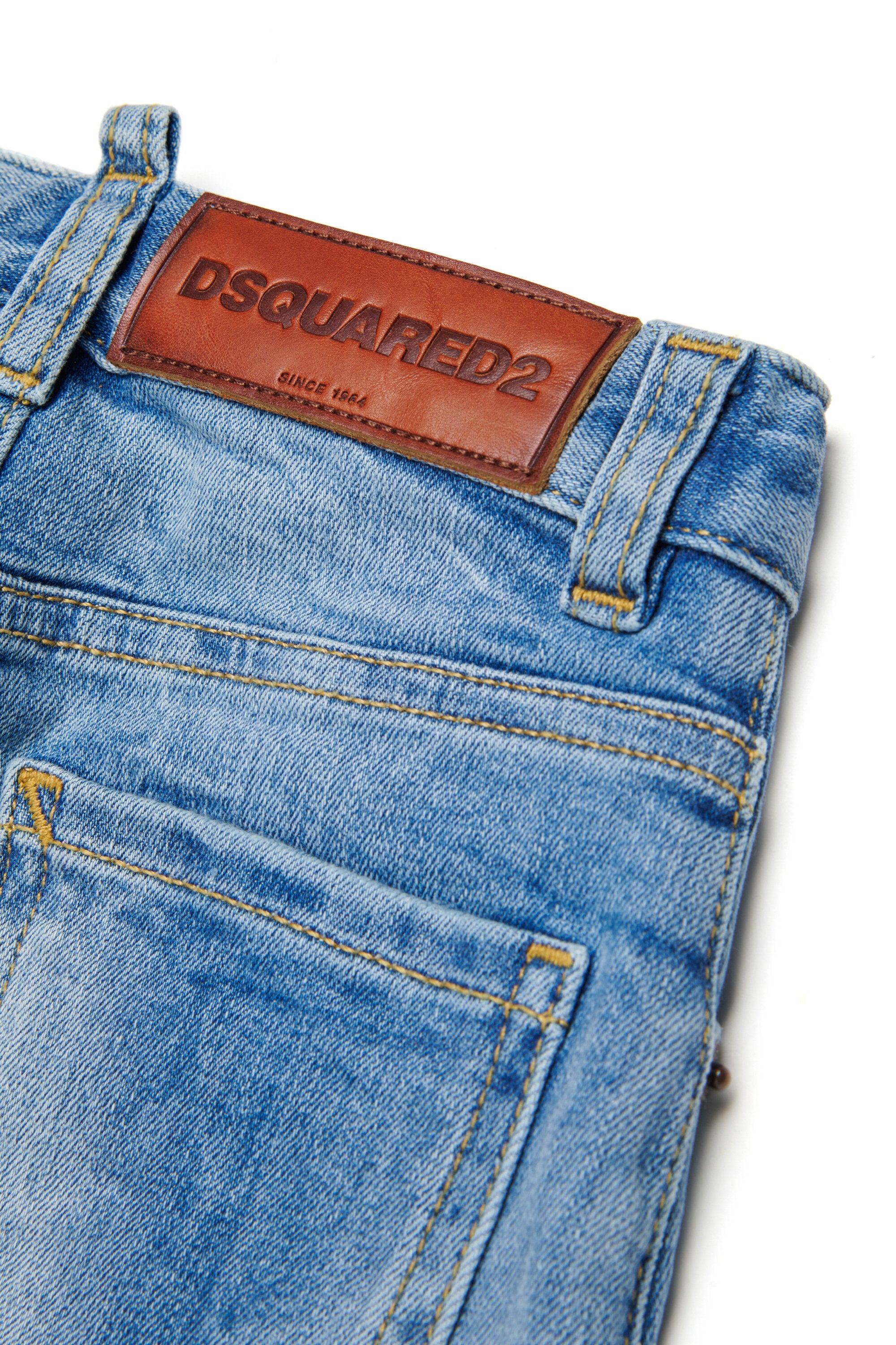 Light shaded slim jeans