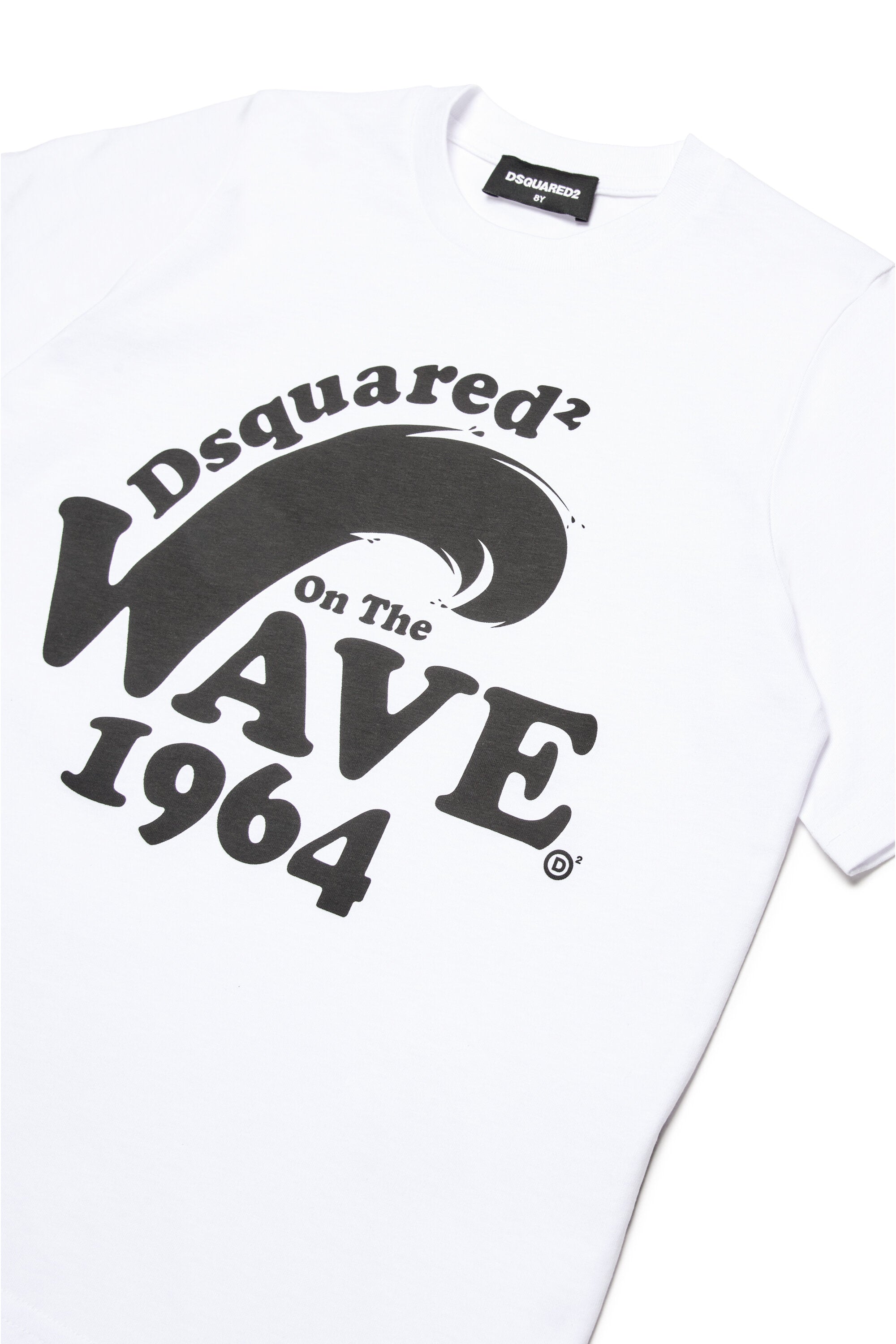 T-shirt with Wave 1964 graphics