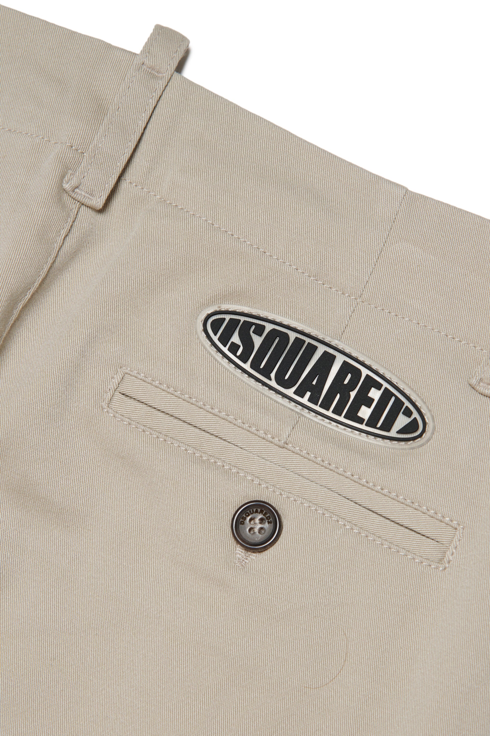 Gabardine chino pants branded with surf logo patch