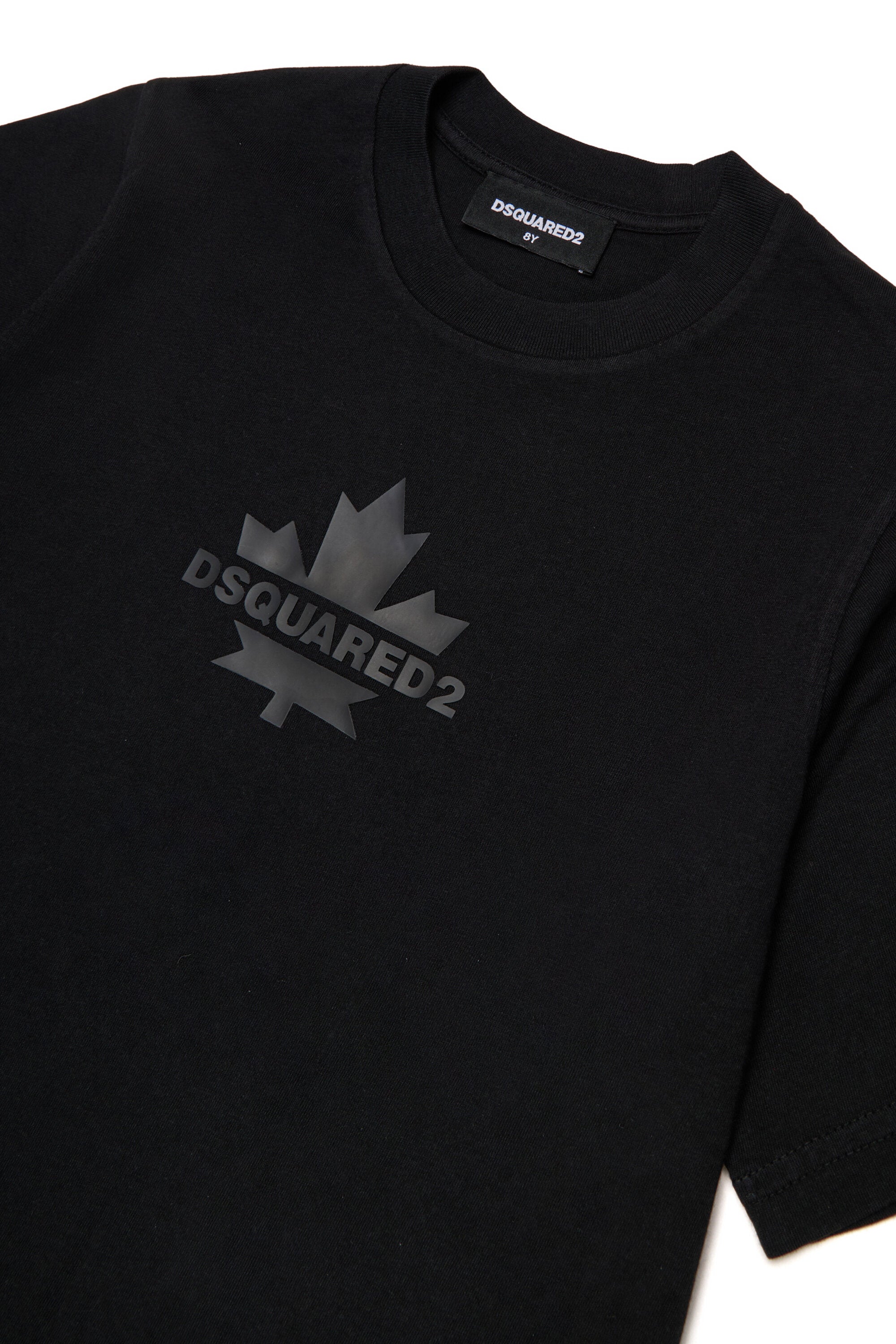 T-shirt with Maple Leaf