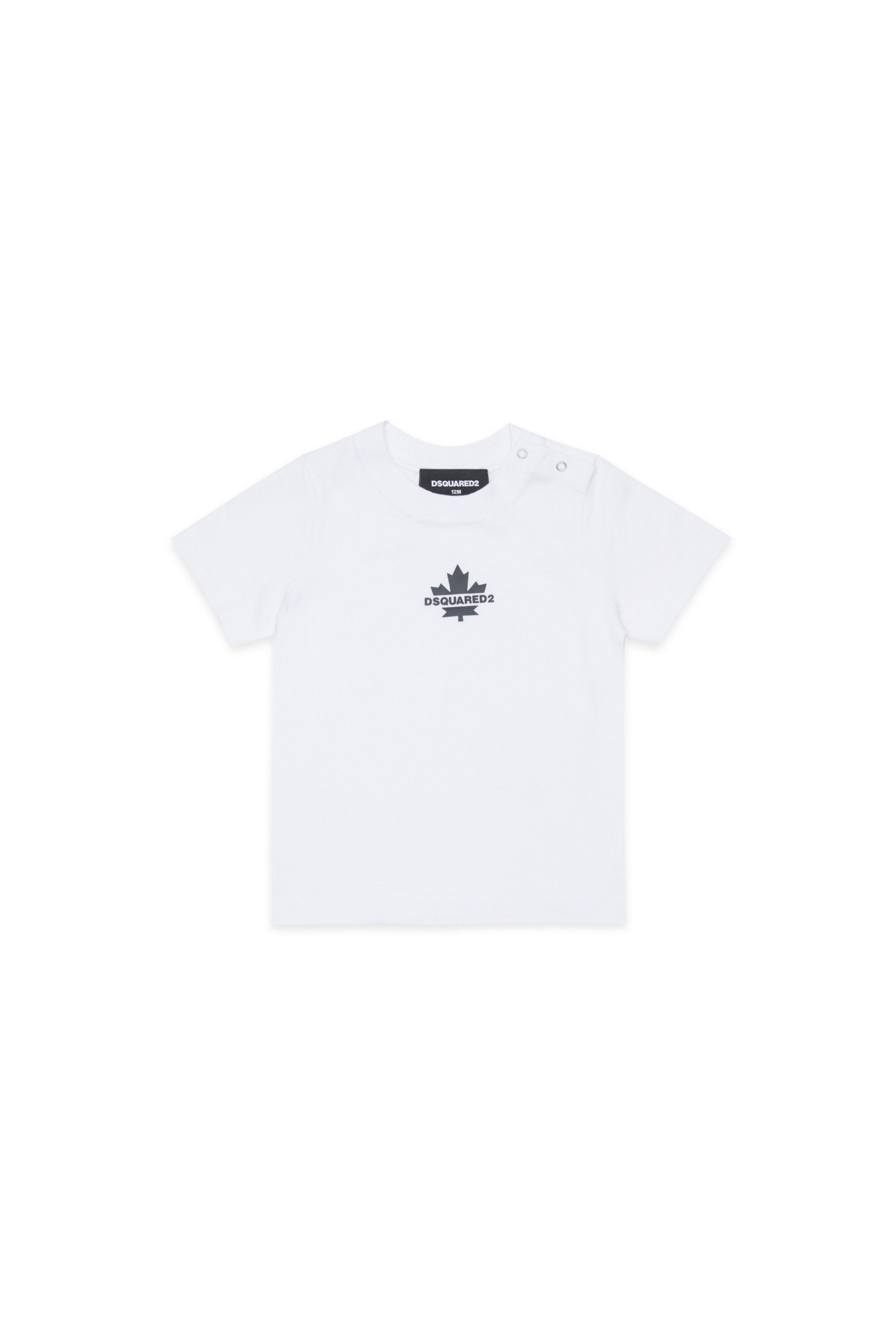T-shirt with Maple Leaf