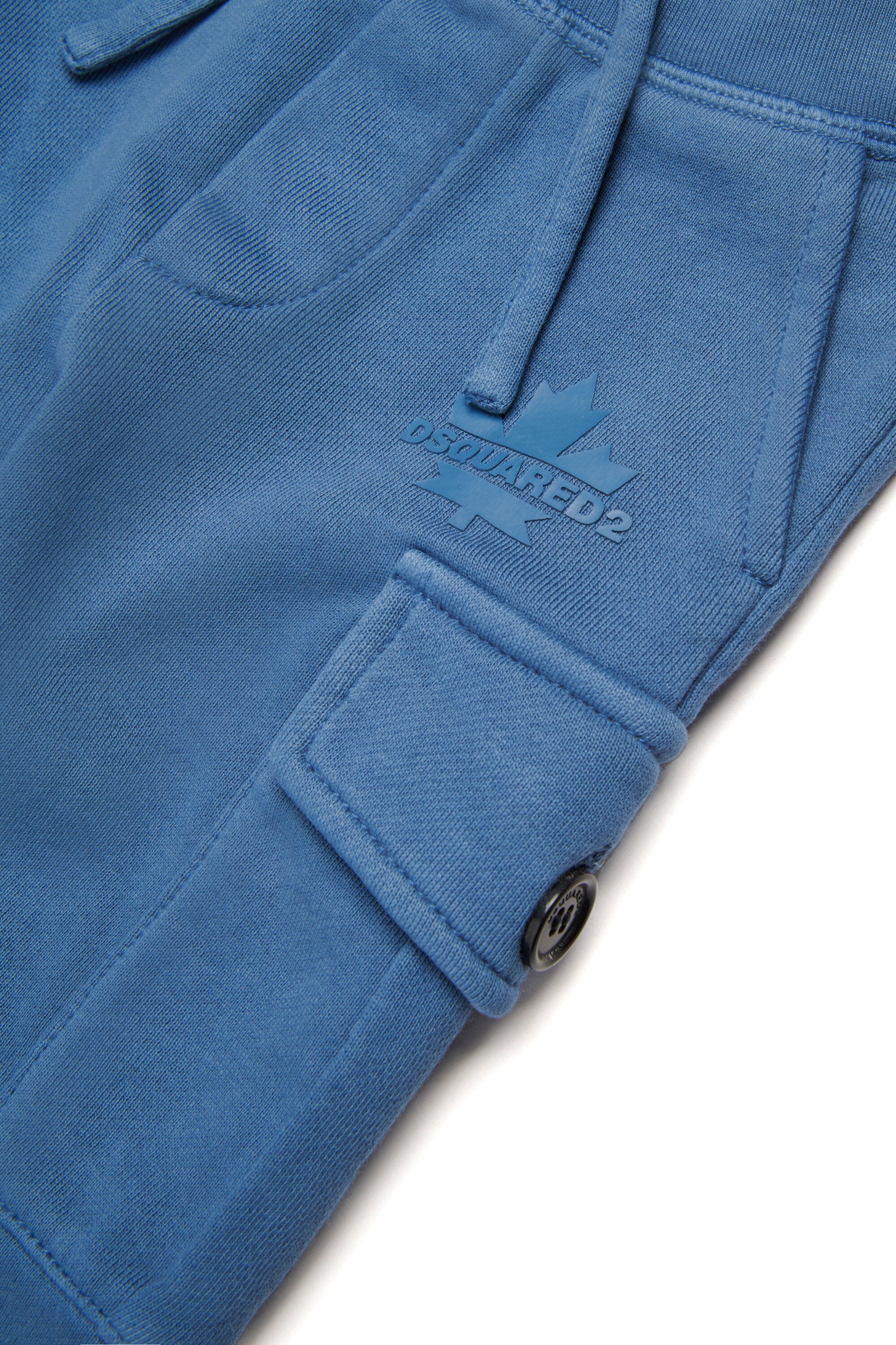 Fleece cargo pants with Maple Leaf