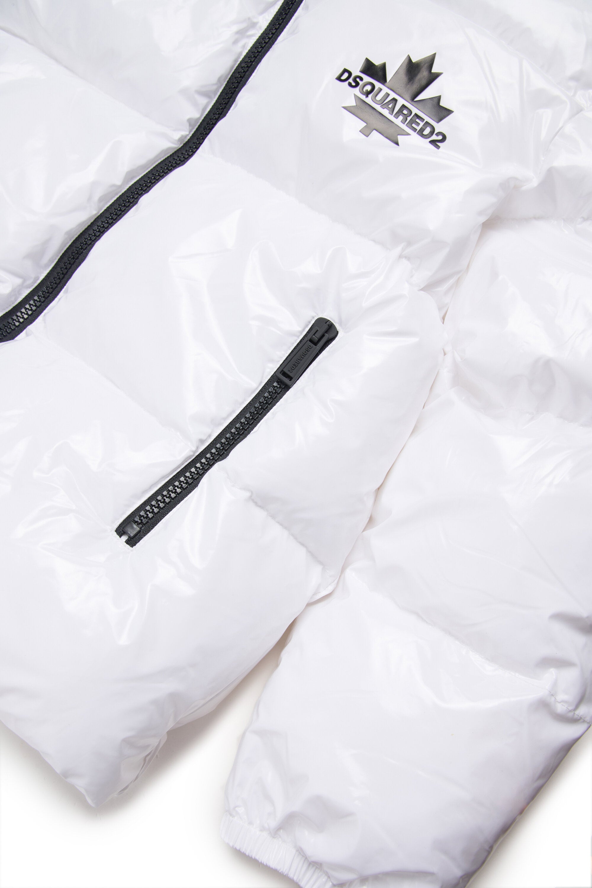 Short padded jacket with logo Maple Leaf