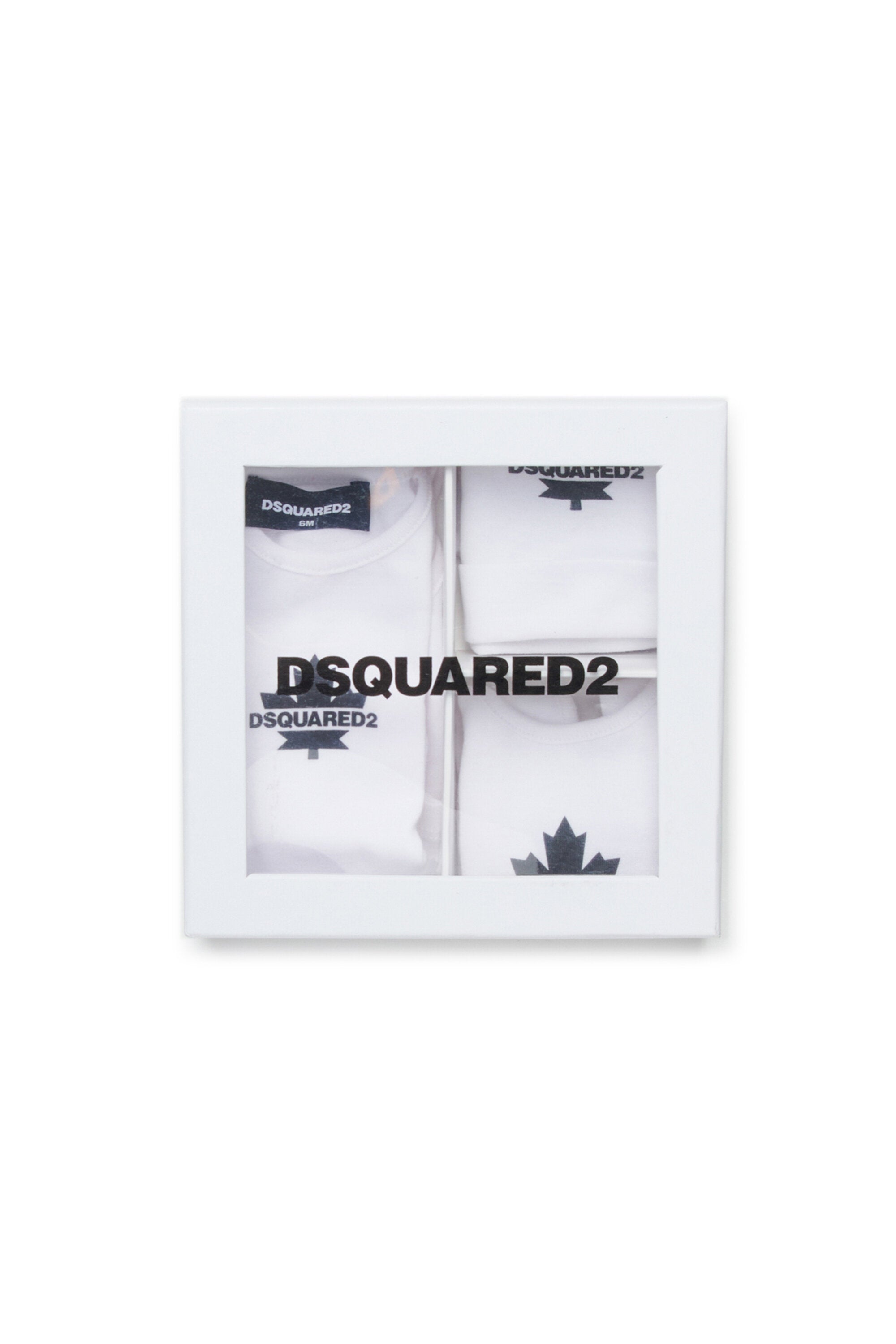 Microcostina birth set with Maple Leaf