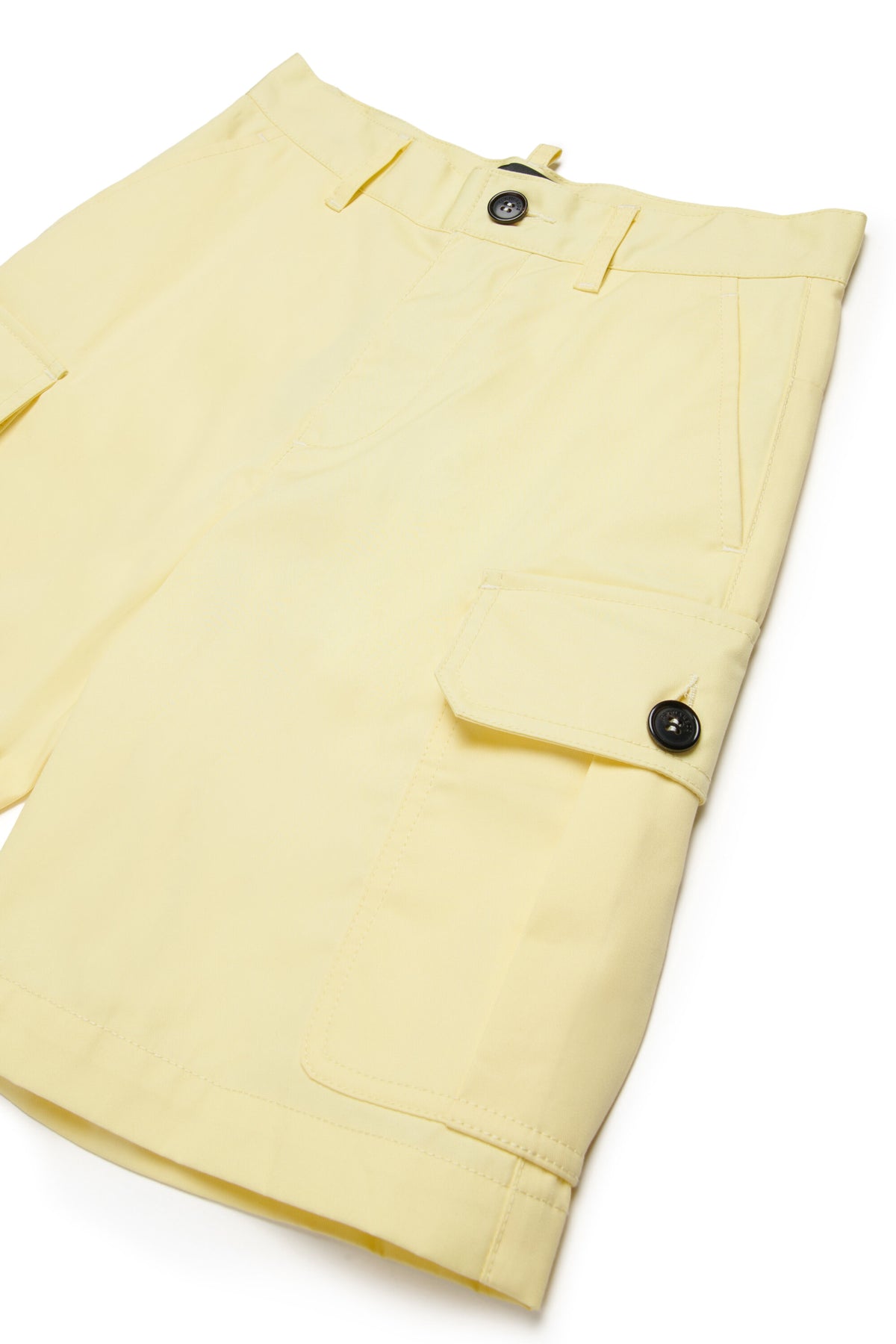 Cargo shorts with printed logo
