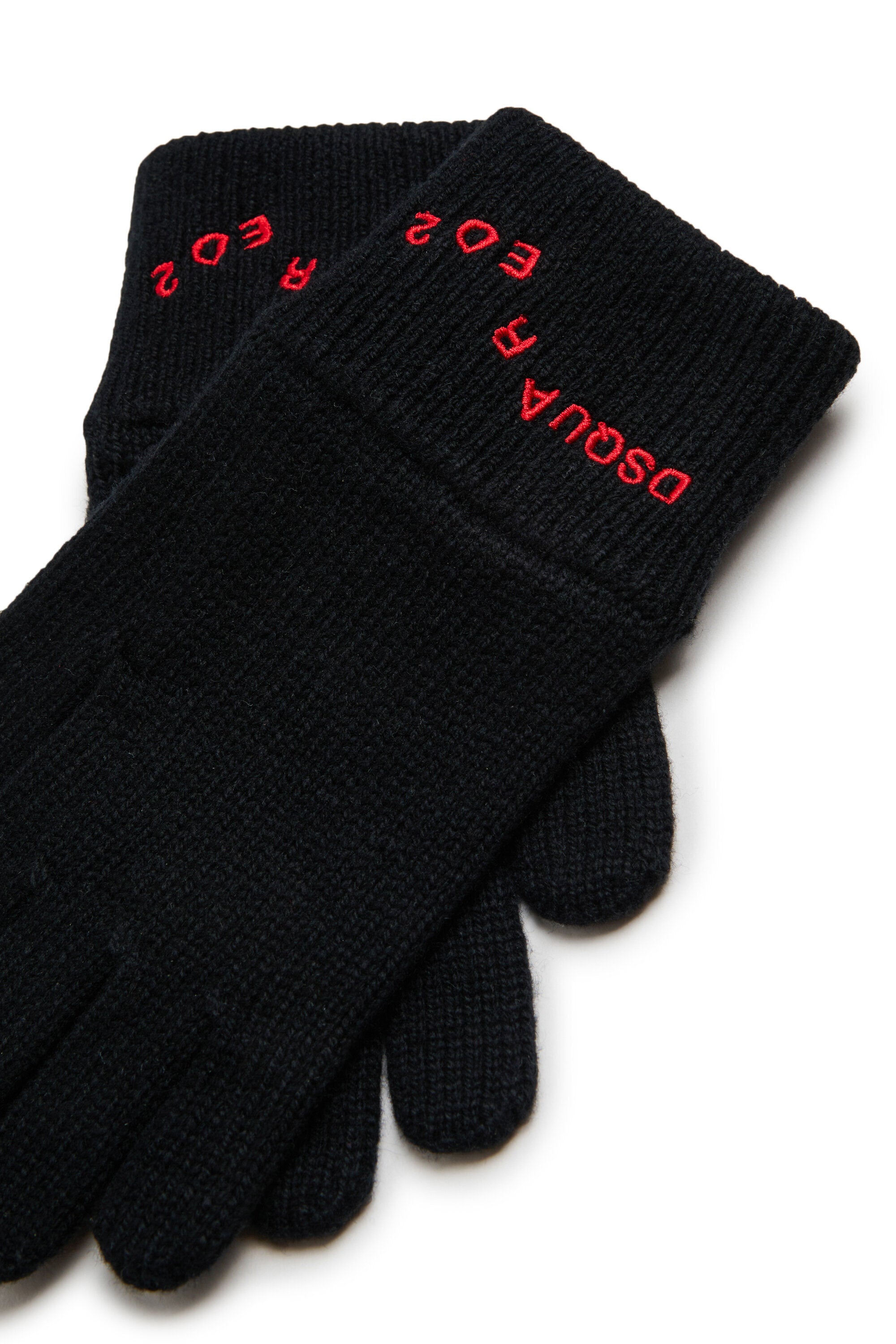 Gloves with logo
