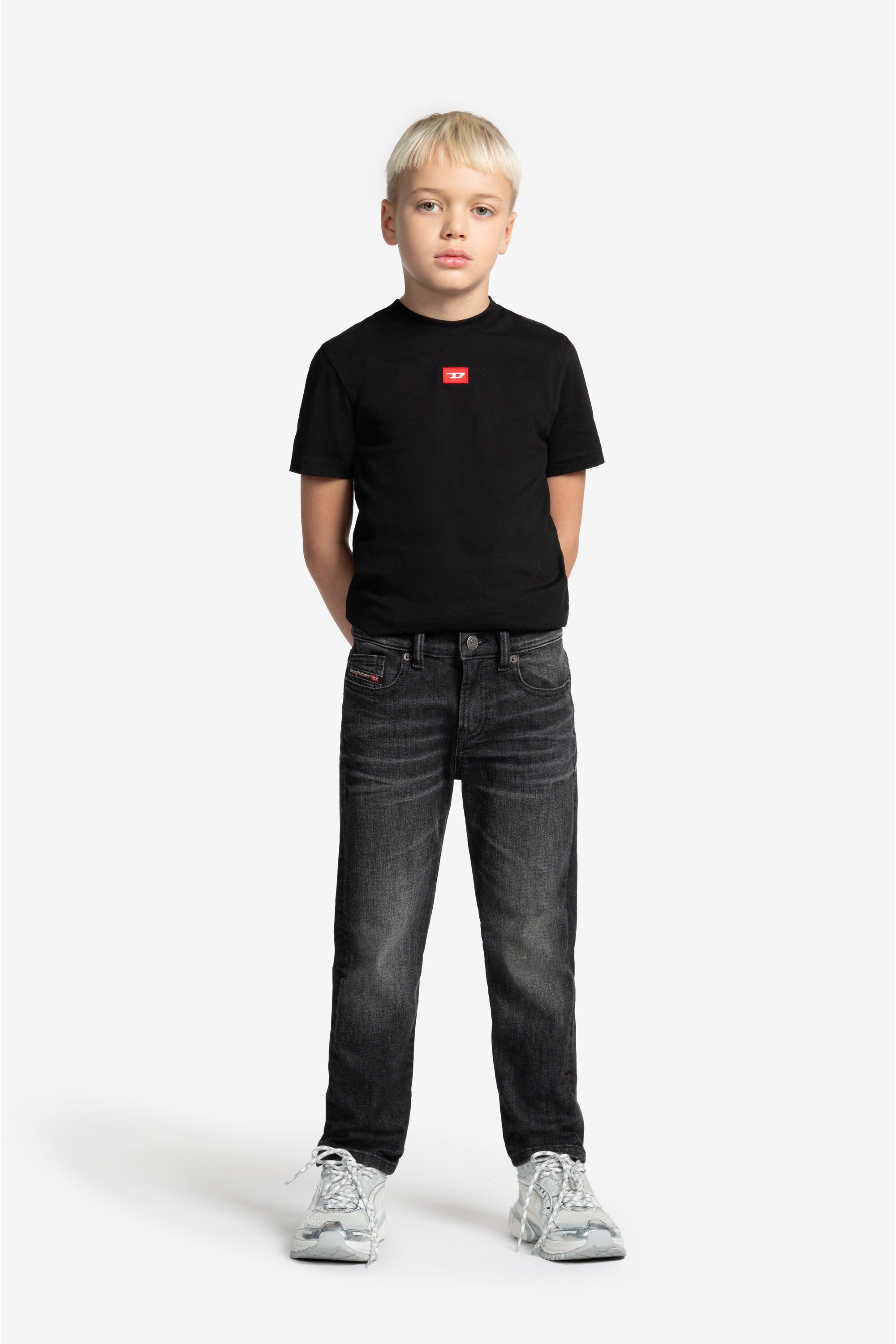 Black regular jeans with a worn effect - 2020 D-Viker