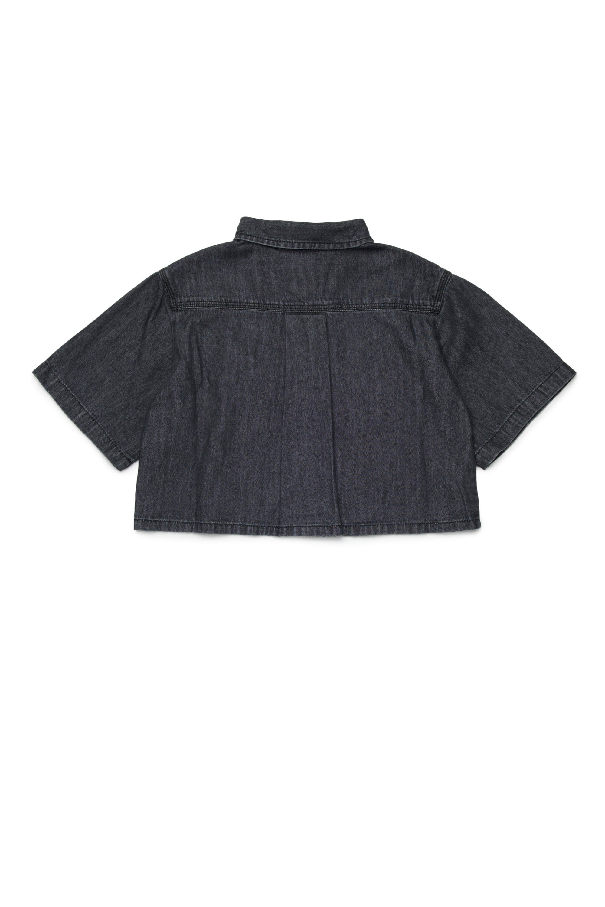 Short-sleeved shirt with logo