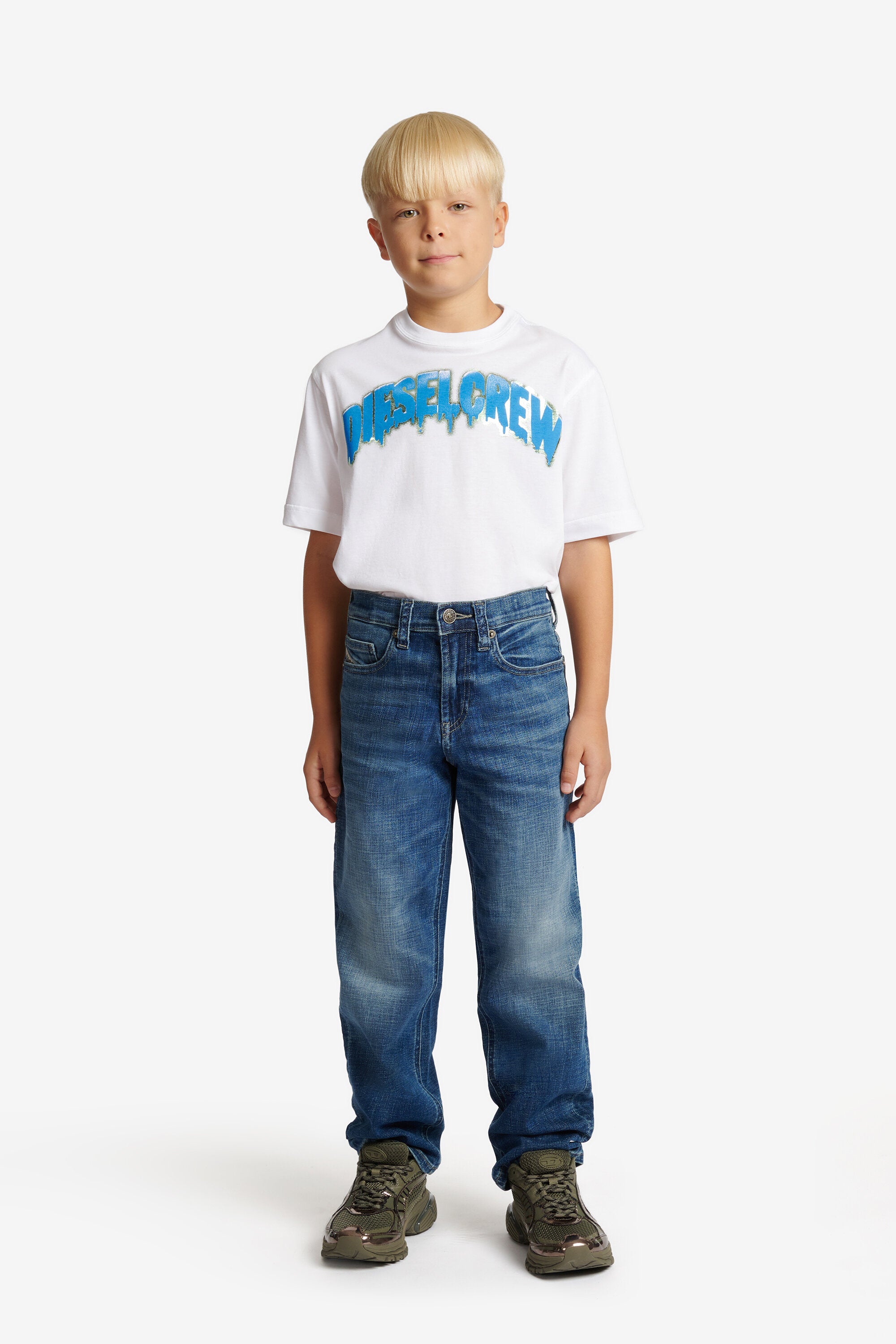 Relaxed fit jeans in medium blue wash - D-Maki