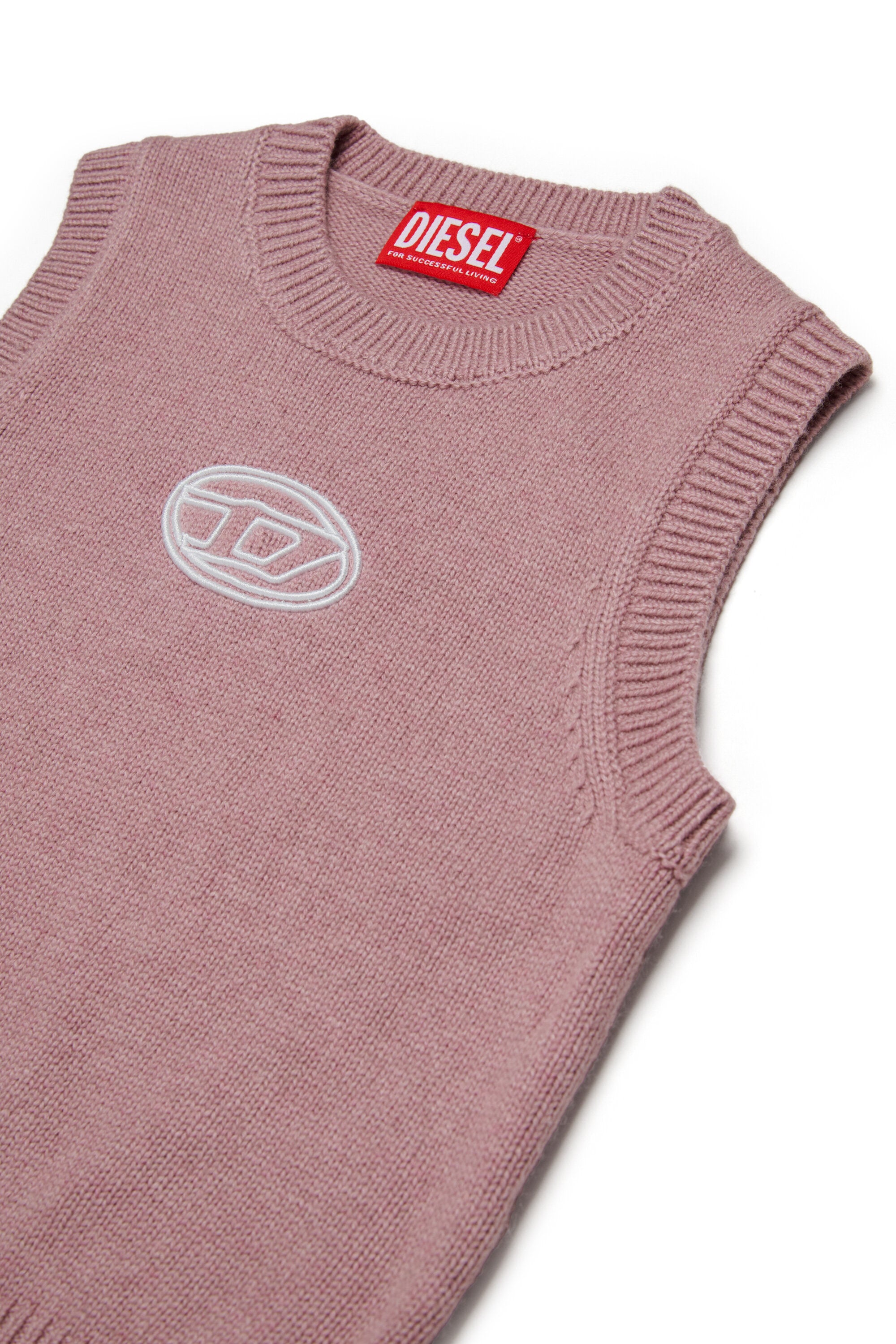 Cashmere blend vest branded with Oval D logo