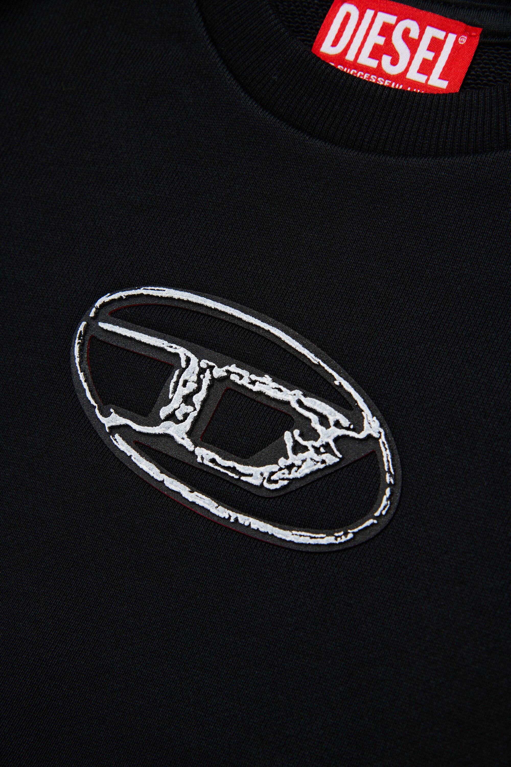 Multi-layered Oval D branded crew-neck sweatshirt