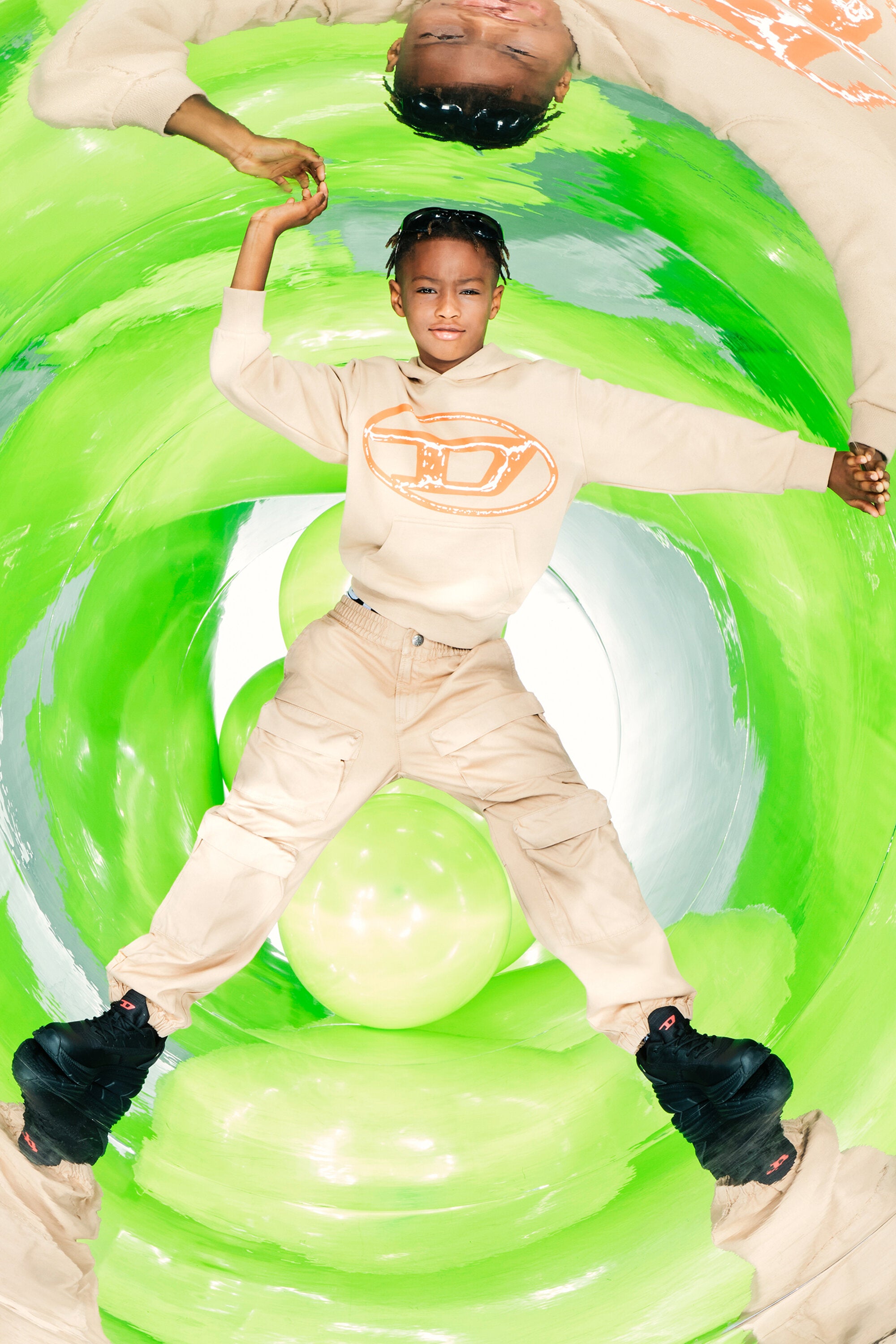 Hooded sweatshirt with Oval D two-color maxi logo